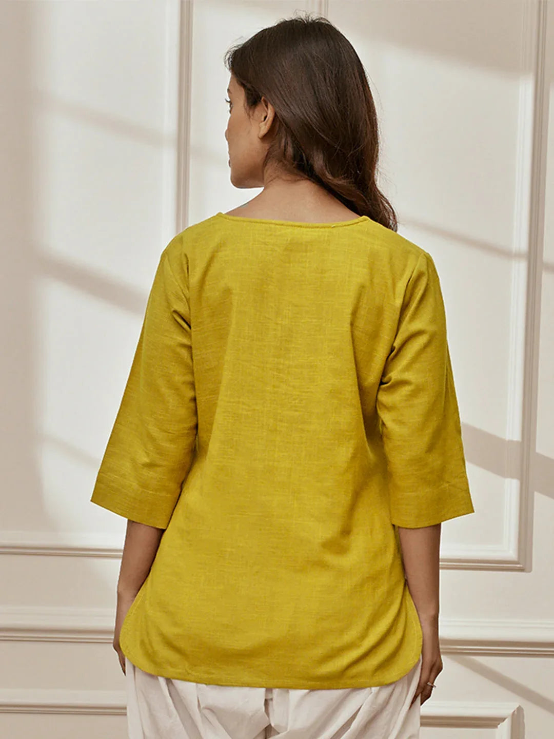 Women's Olive Green Cambric Cotton Round Neck Yoga Kurta