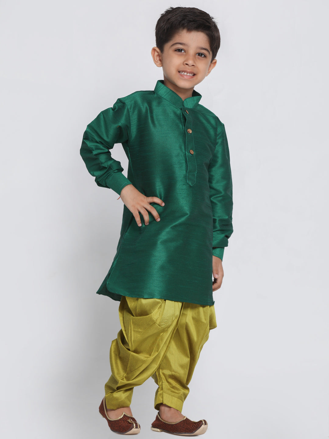 VASTRAMAY Boys' Green Silk Blend Kurta and Patiala Pant Set - qivii