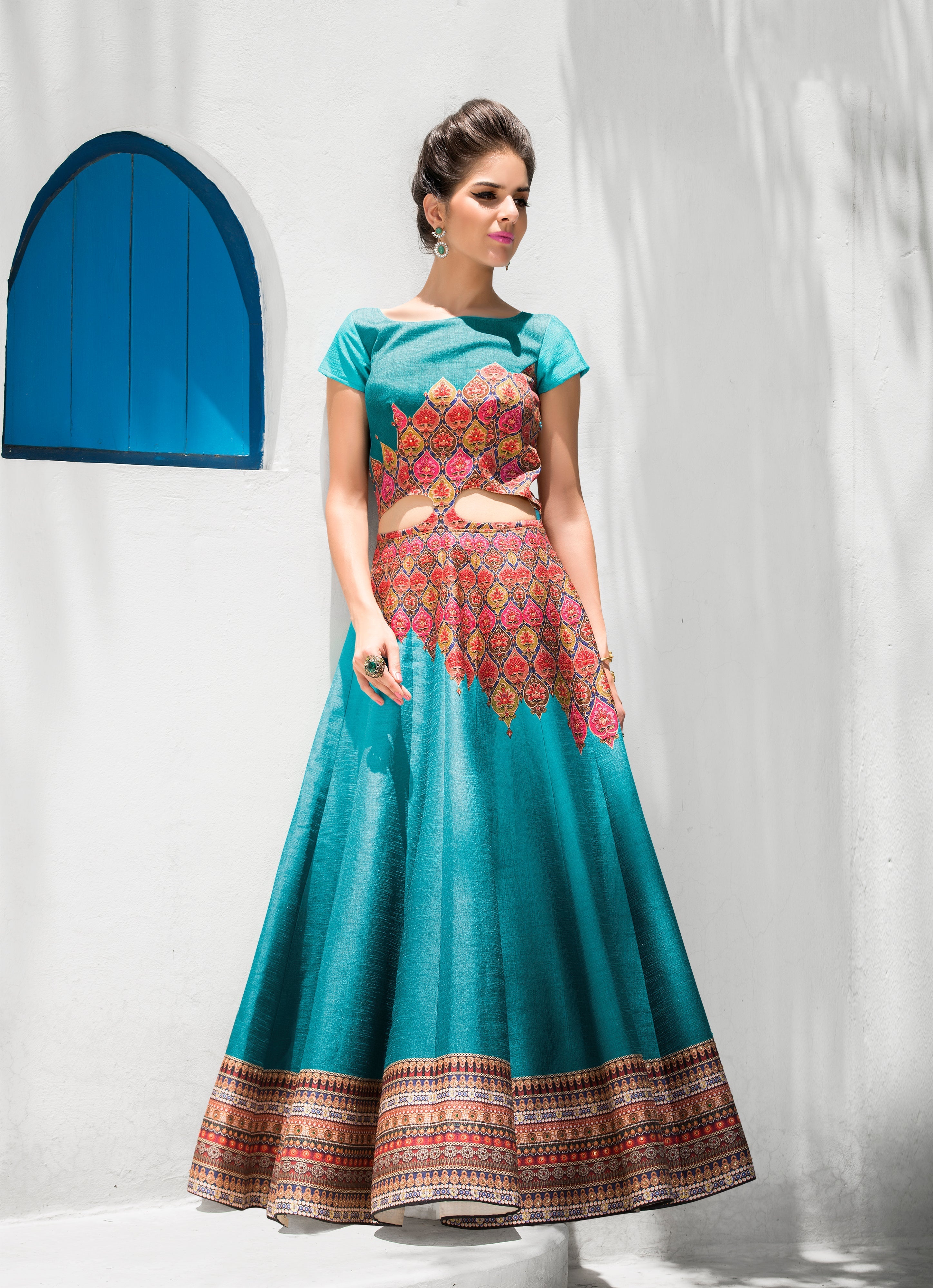 Ethical Glamour: A Tussar Silk Gown for the Socially Responsible - qivii