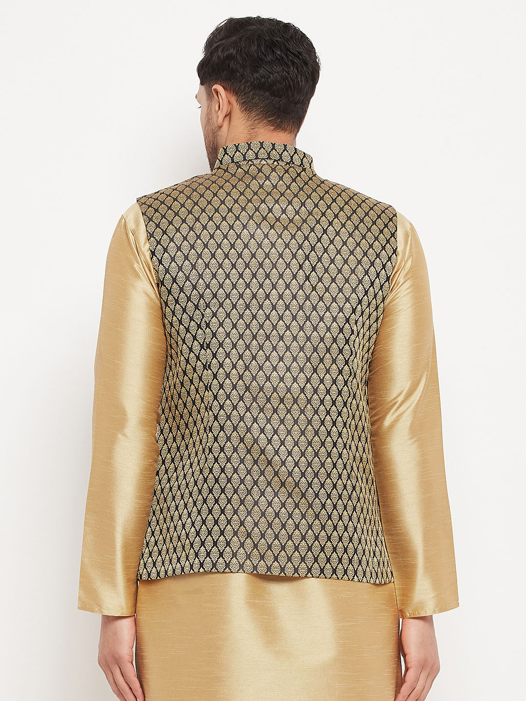 VASTRAMAY Men's Black Cotton Silk Blend Ethnic Jacket