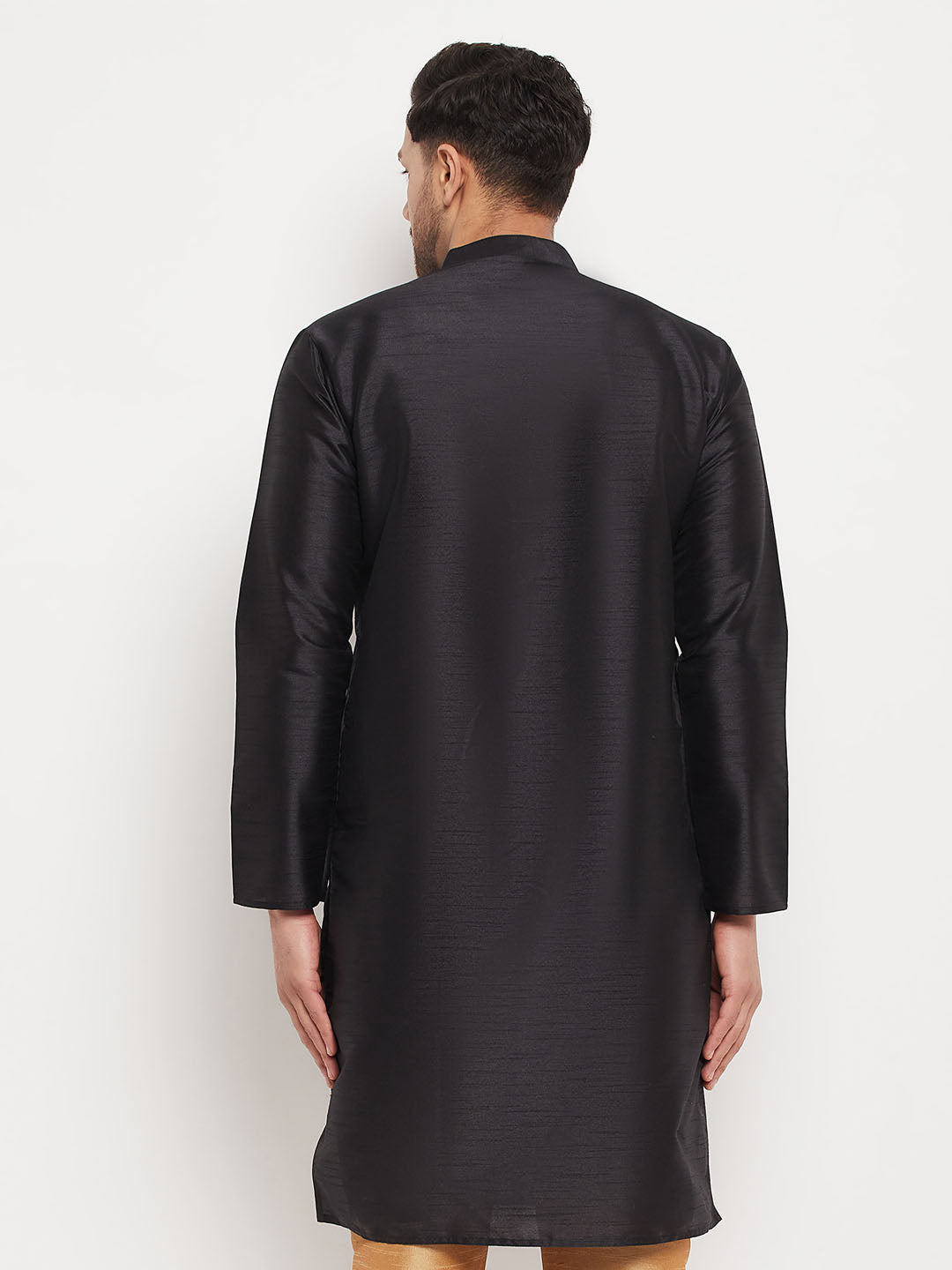 VASTRAMAY Men's Black Cotton Silk Blend Kurta