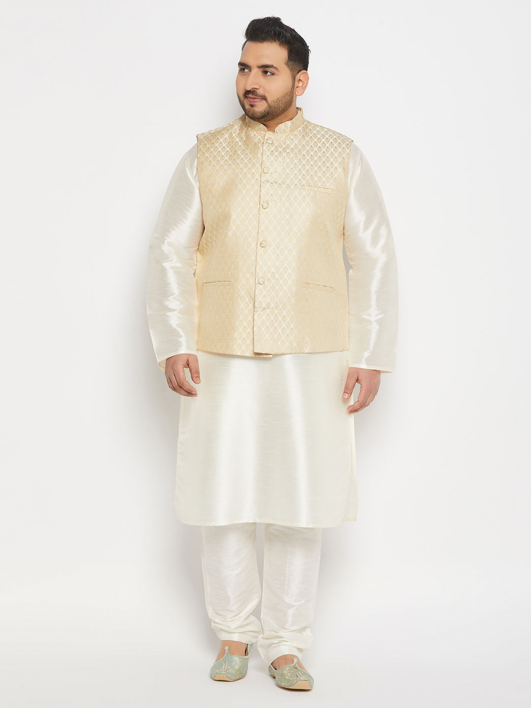 Men's Plus Size Cream Ethnic Jacket With Cream Silk Blend Kurta And Pant Style Pyjama Set