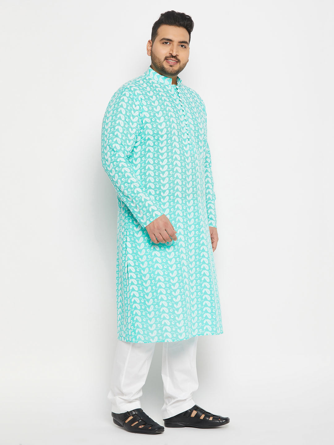 Men's Plus Size Green Chikankari Embroidered Kurta And White Cotton Pant Style Pyjama Set