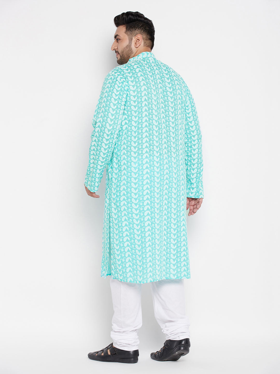 Men's Plus Size Green Chikankari Embroidered Kurta And White Pyjama Set