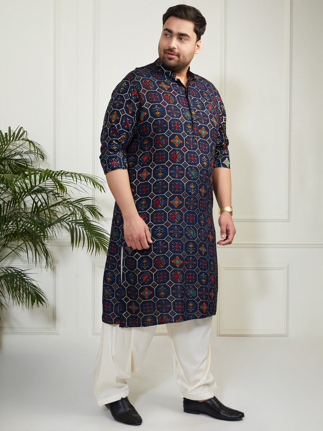 Plus Men's Blue And Cream Cotton Blend Kurta And Patiala Set