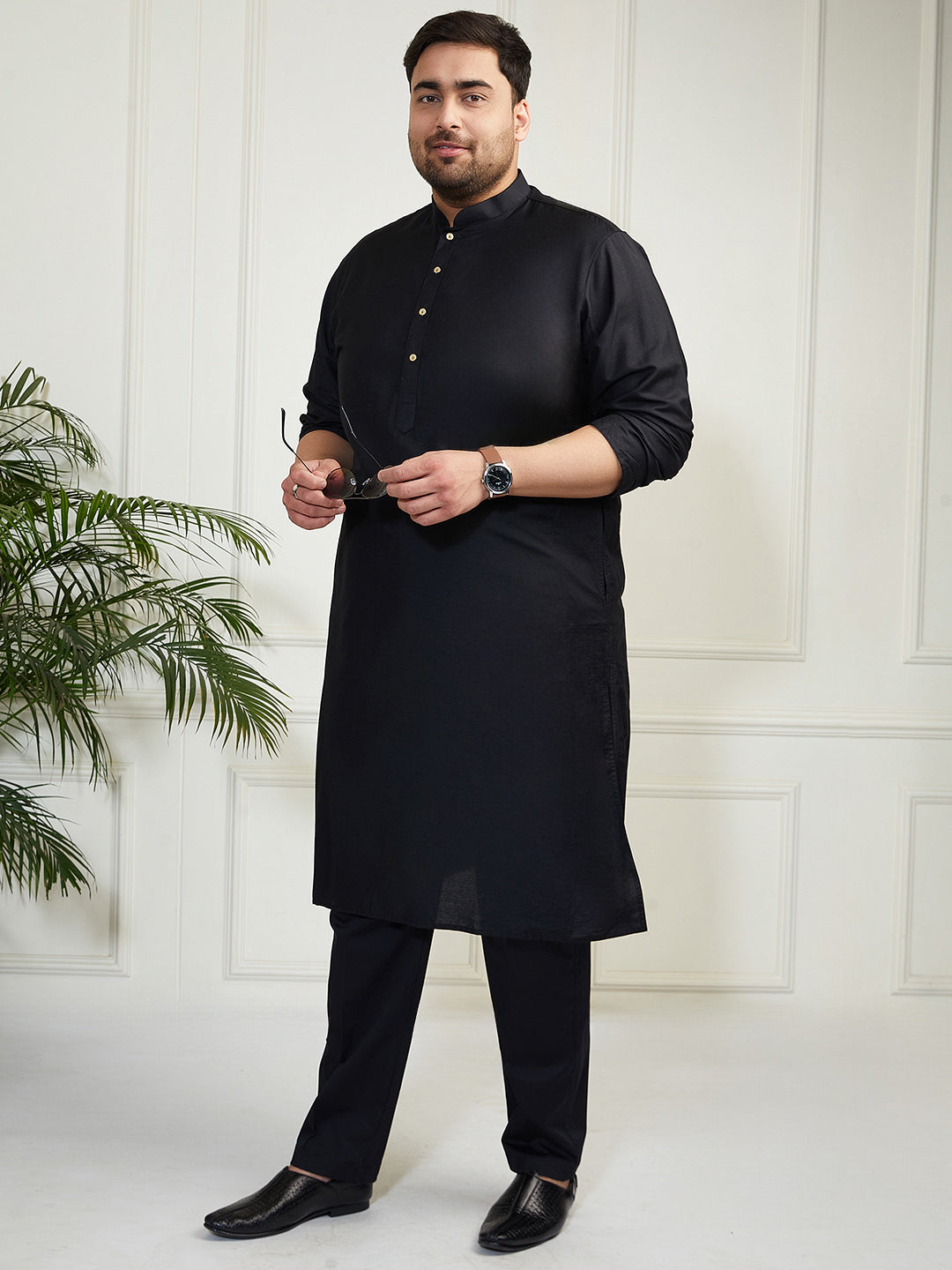 Plus Men's Black Viscose Kurta
