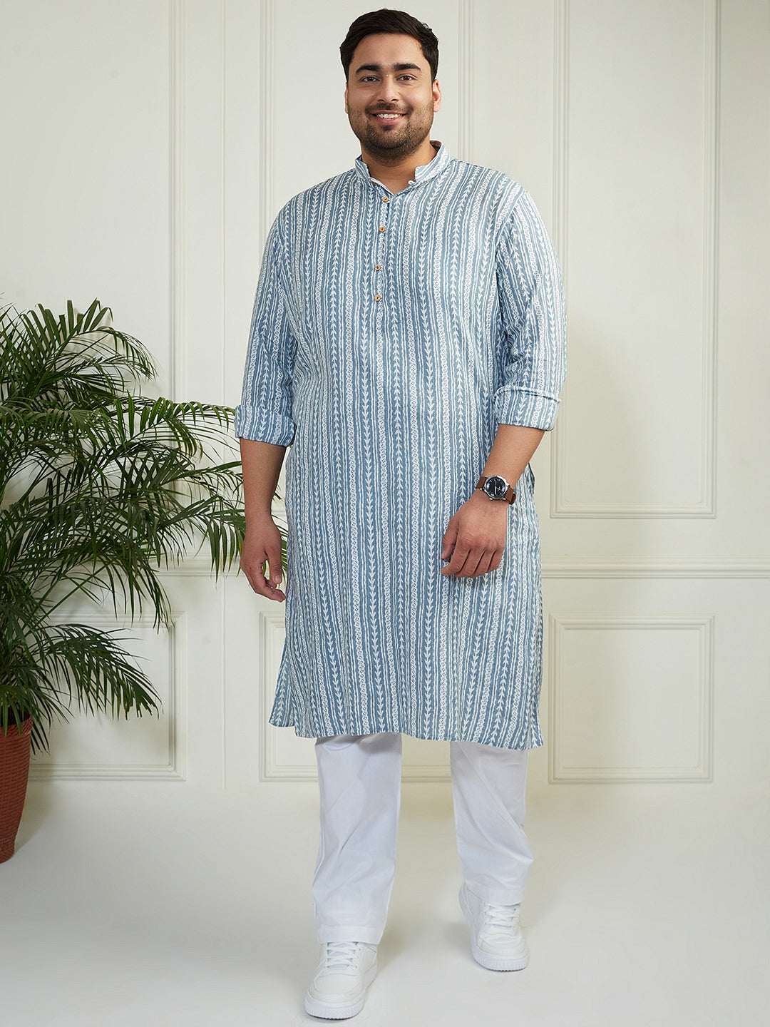 Plus Men's Grey And White Cotton Kurta Pyjama Set