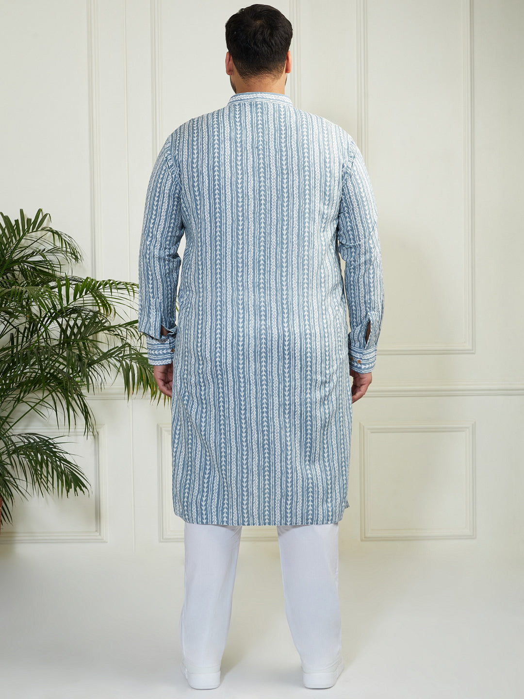 Plus Men's Grey And White Cotton Kurta Pyjama Set