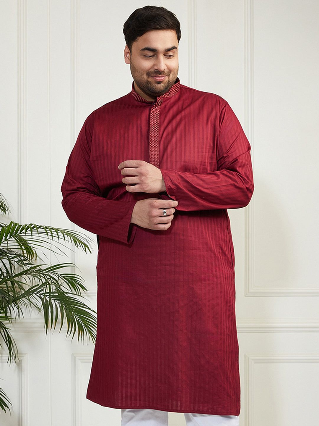 Plus Men's Maroon Cotton Blend Kurta