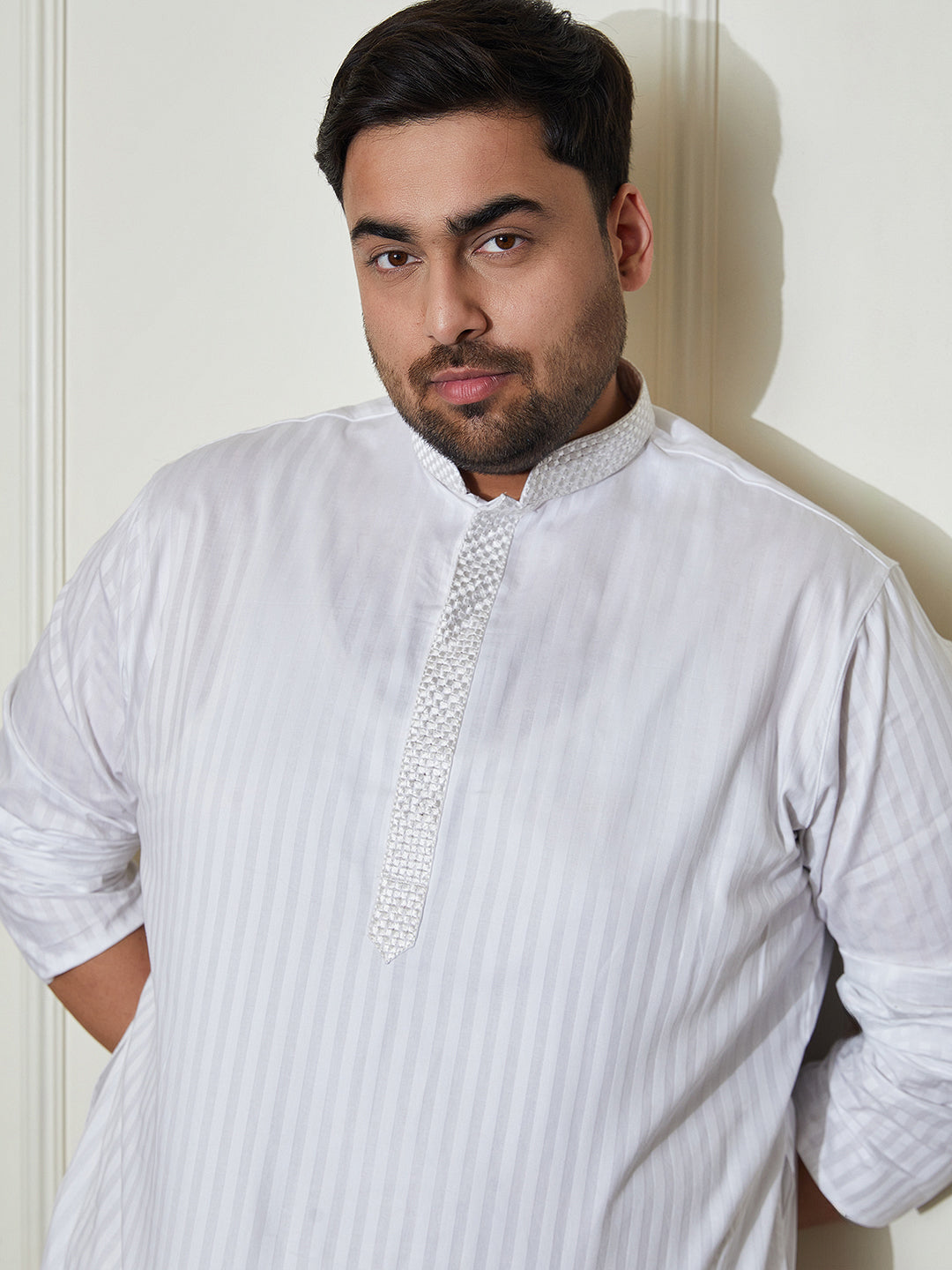 Plus Men's White Cotton Blend Kurta Pyjama Set