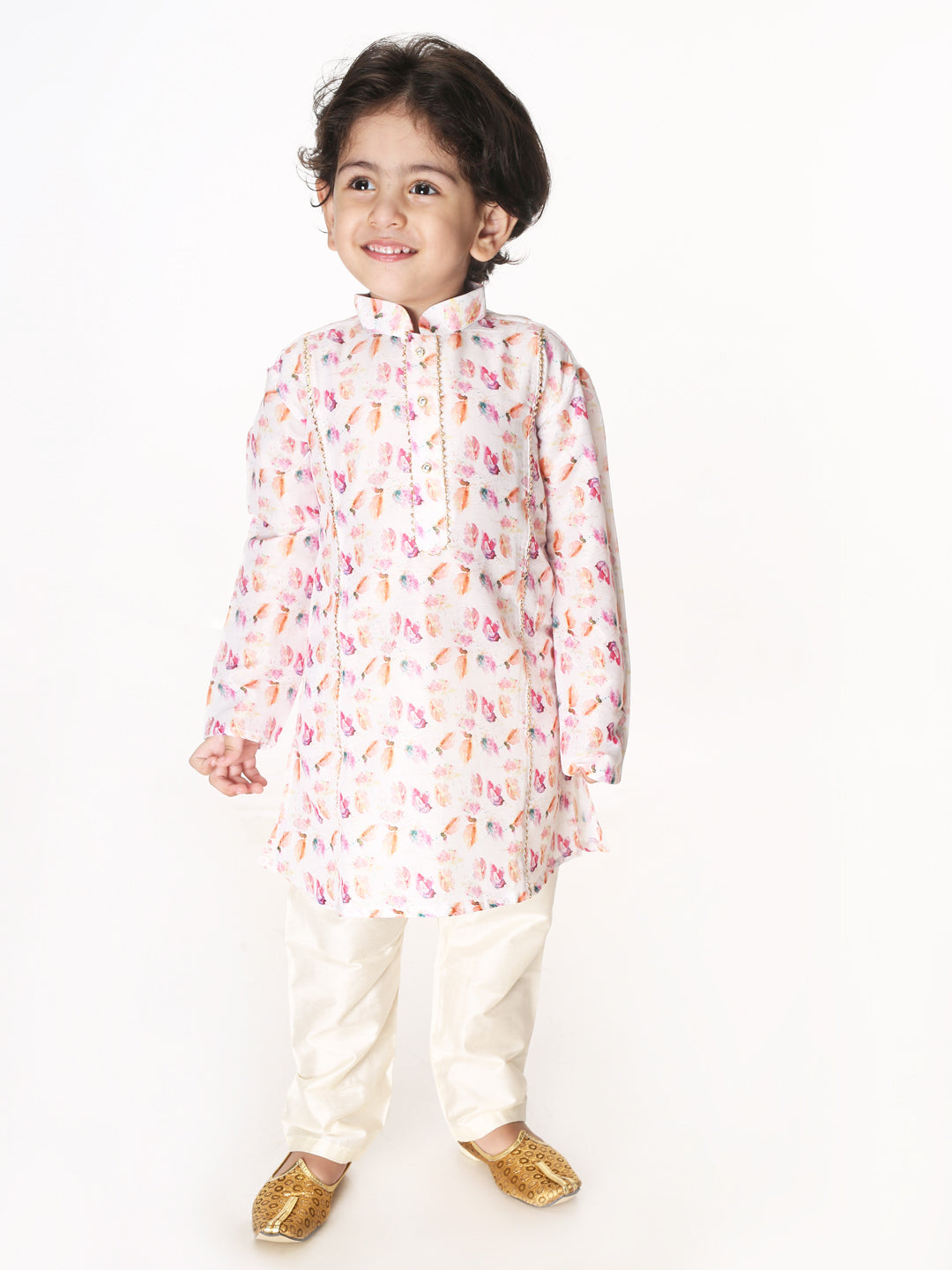 VASTRAMAY SISHU Boys Multicolor-Base-White Cotton Blend Kurta - qivii