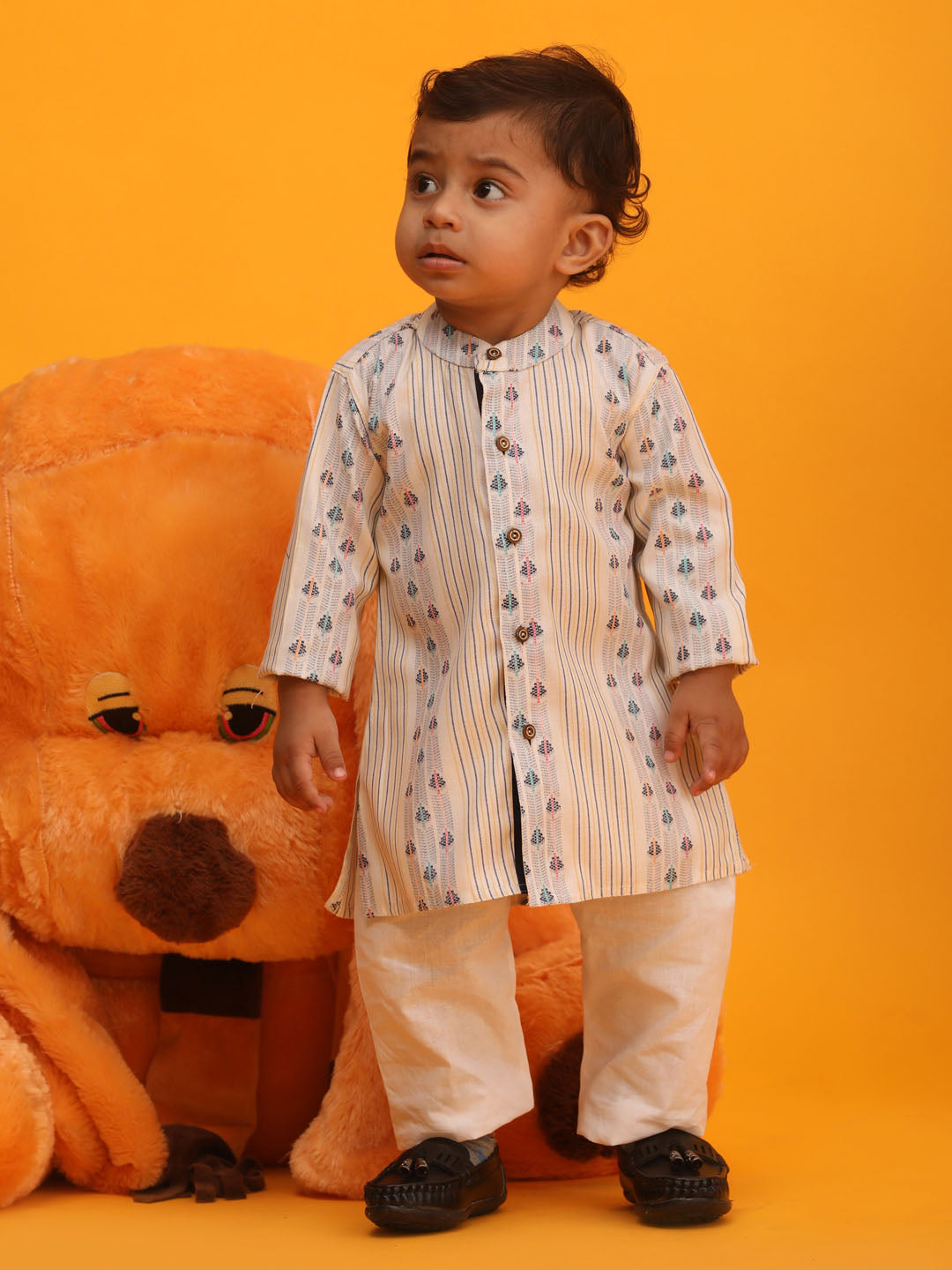 VASTRAMAY SISHU Boy's White Woven Design Cotton Kurta Pyjama Set - qivii