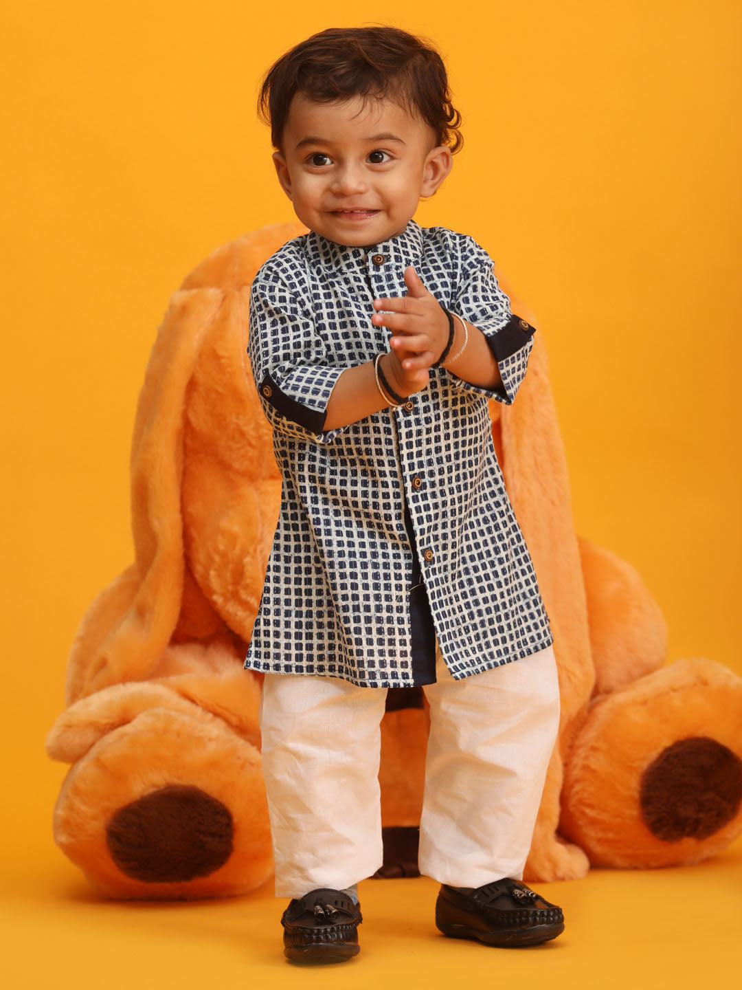 VASTRAMAY SISHU Boy's Blue and White Printed Cotton Kurta Pyjama Set - qivii