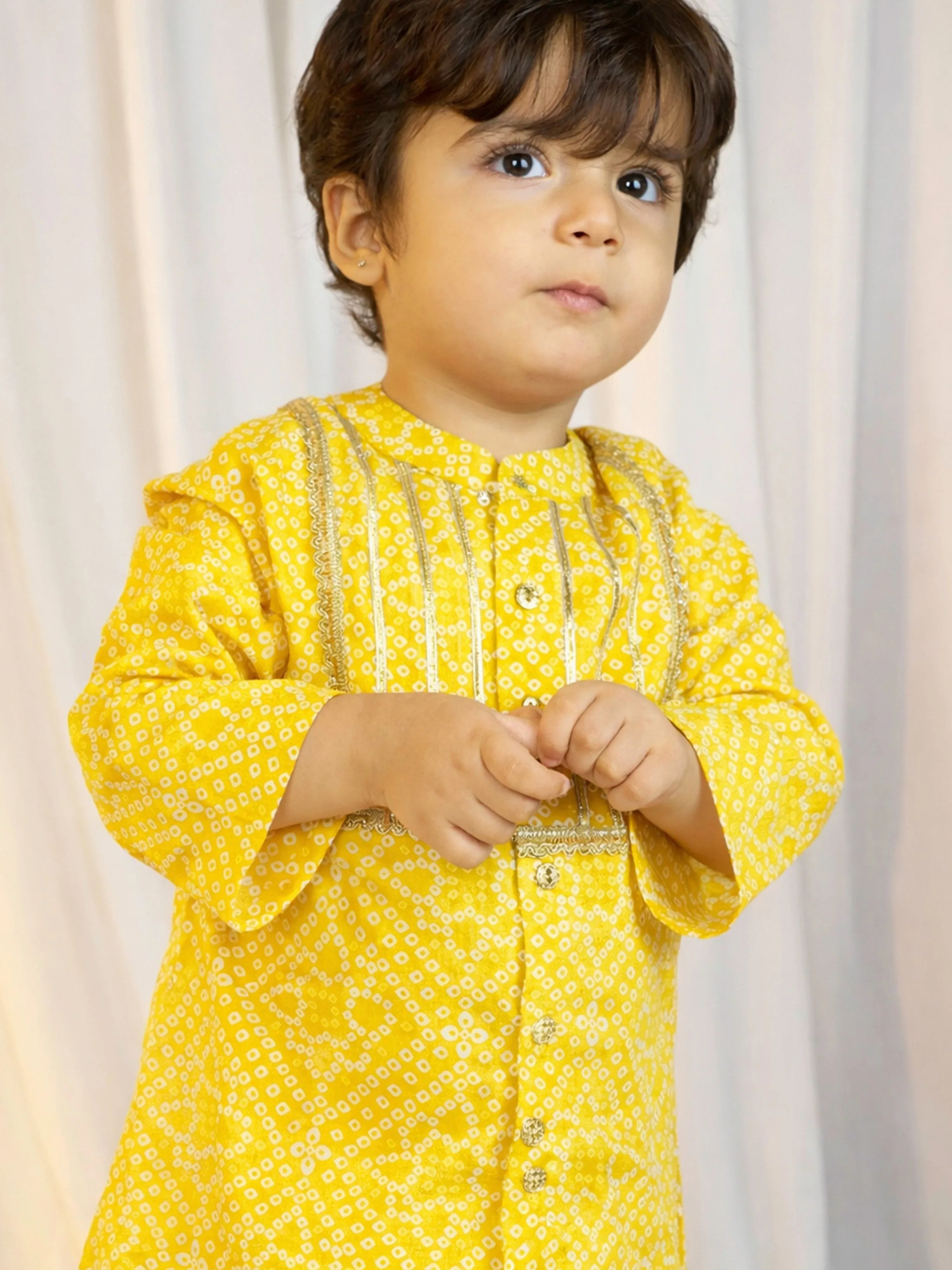 Boys Yellow Cotton Bandhani Kurta with White Pyjama Set Digital Print