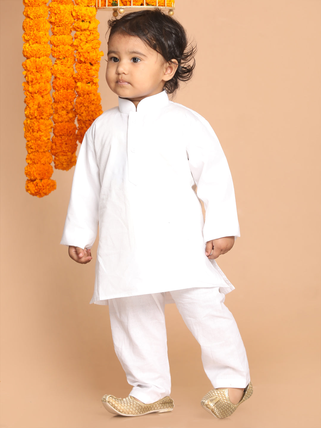 VASTRAMAY SISHU Boy's White Pure Cotton Kurta With Pyjama Set - qivii