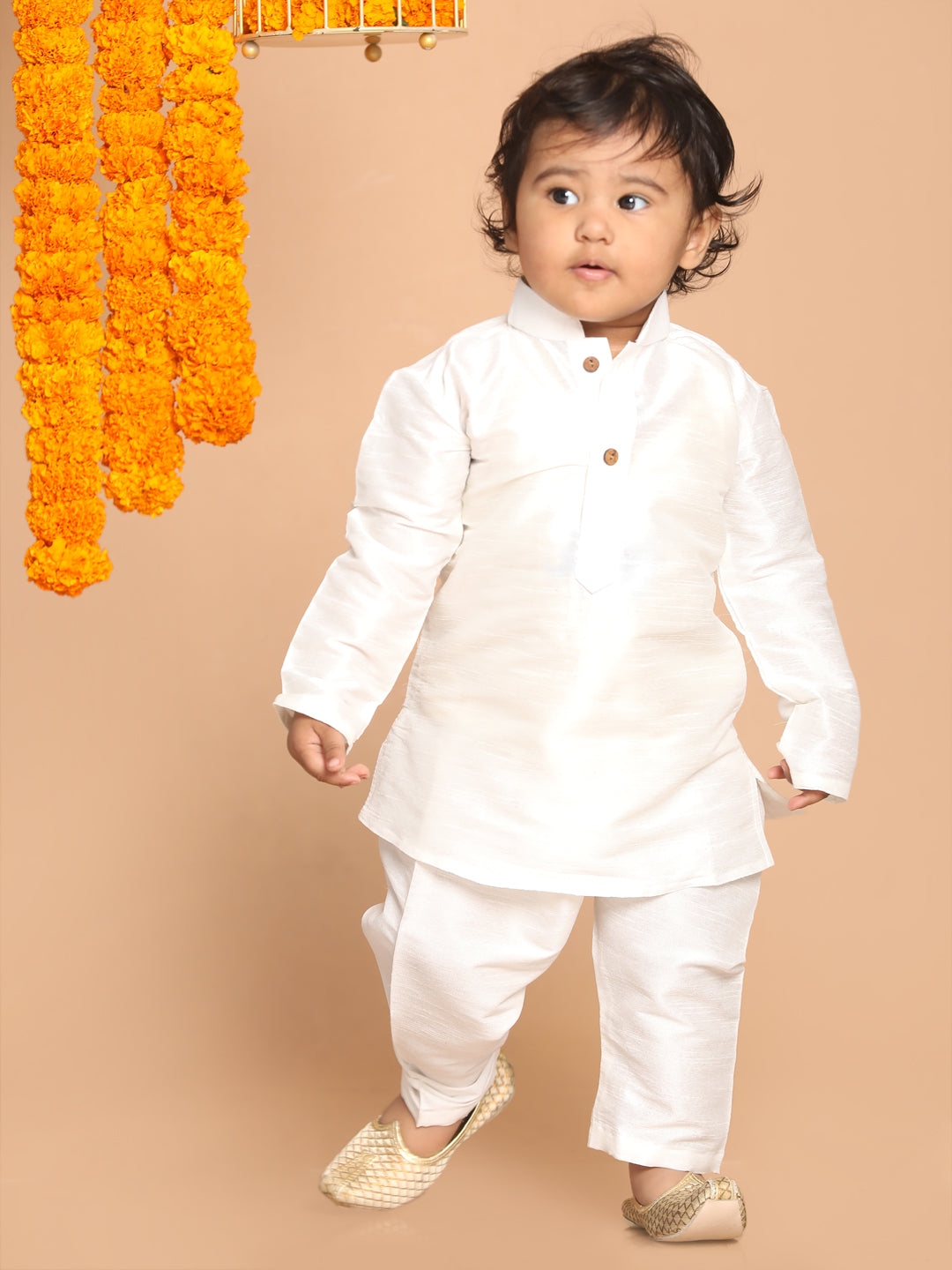 VASTRAMAY SISHU Boy's White Kurta With Pyjama Set - qivii