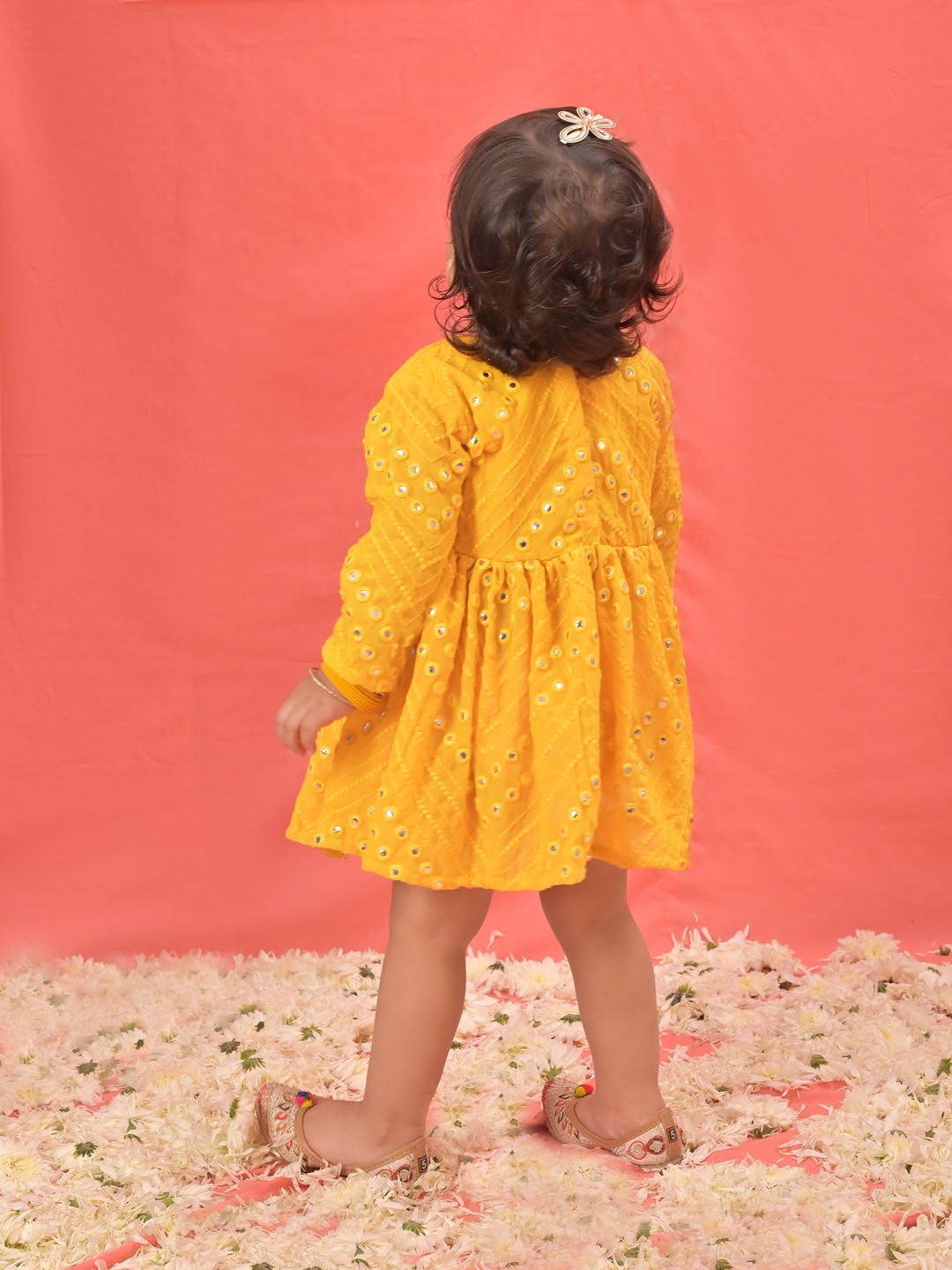 VASTRAMAY SISHU Girl's Yellow Mirror Kurta - qivii