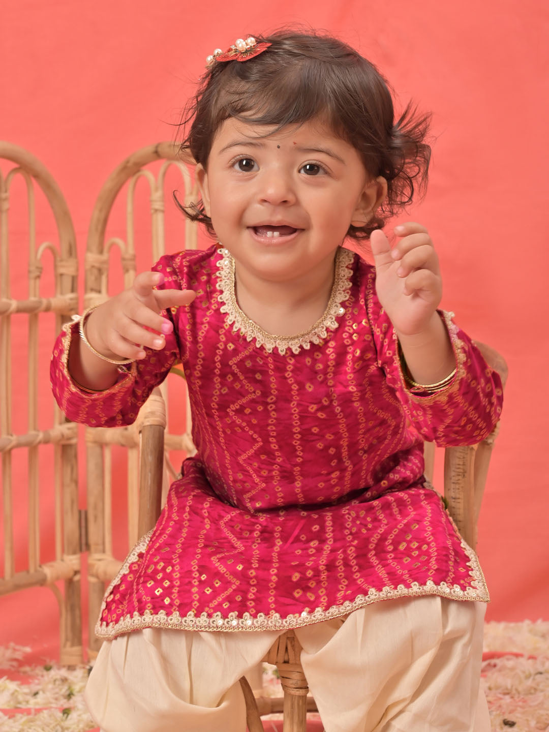 VASTRAMAY Girls Pink Bandhni Print Kurta And Patiala Set - qivii