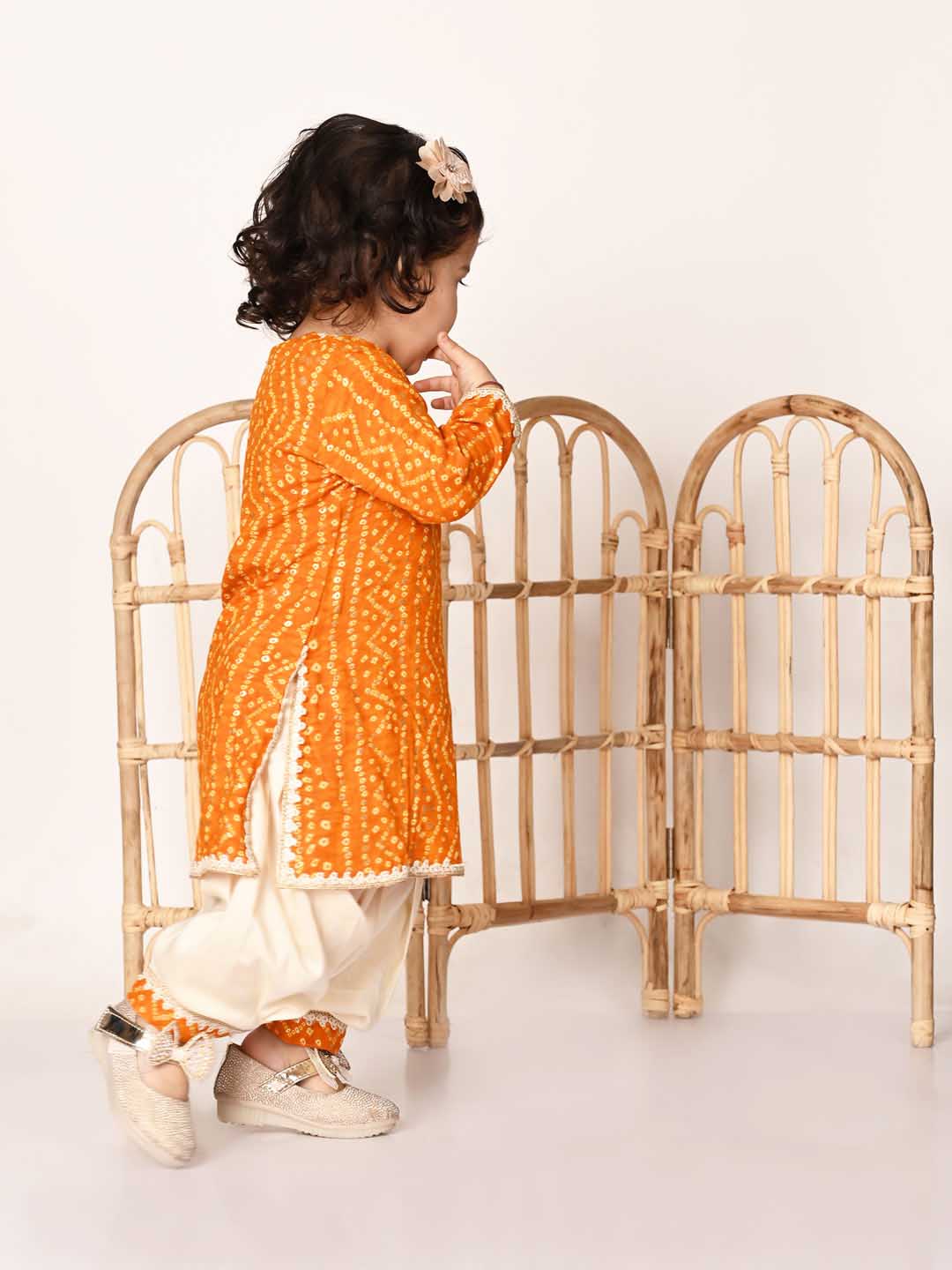 VASTRAMAY Girls yellow Bandhni Print Kurta And Patiala Set - qivii