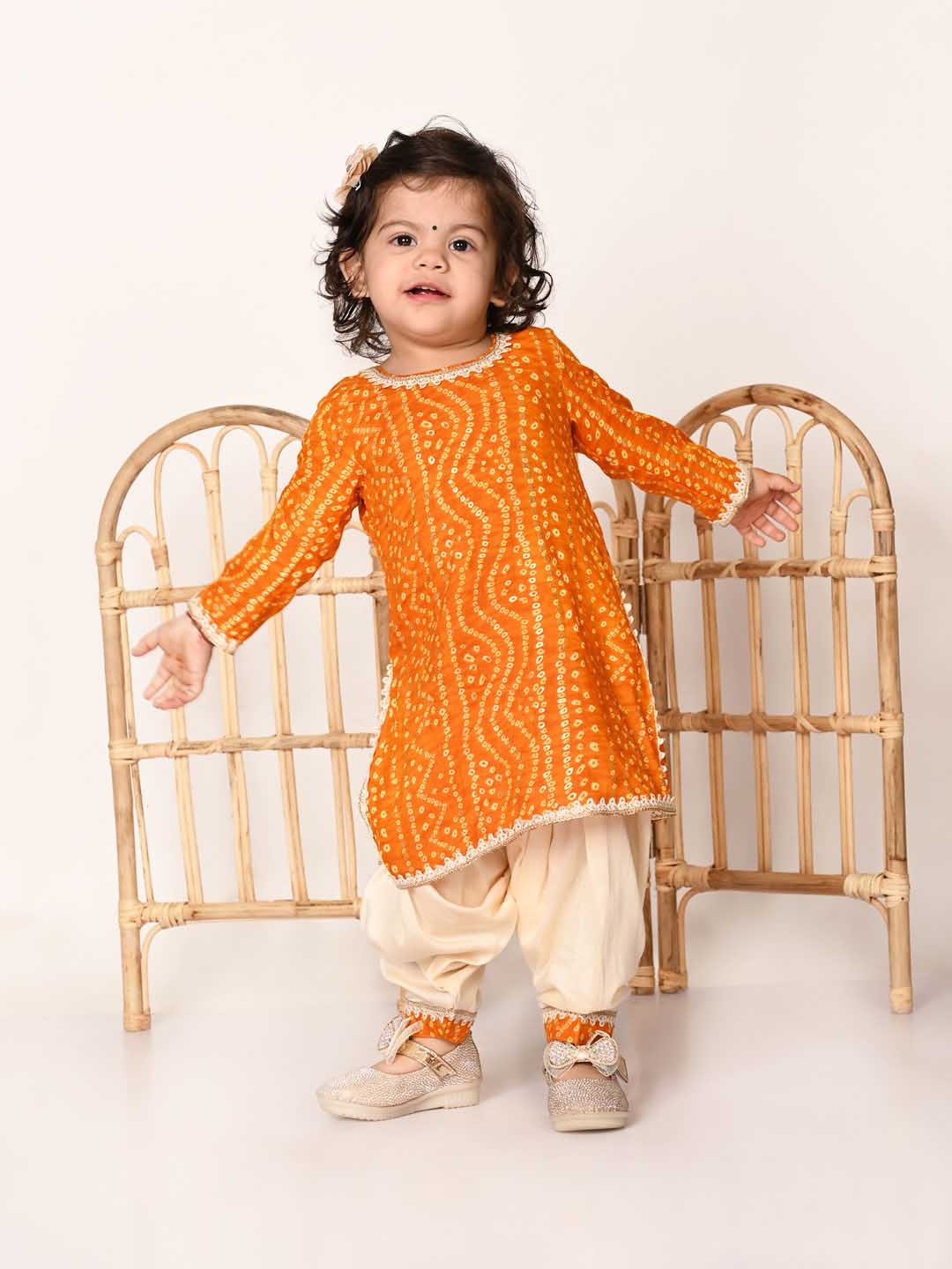 VASTRAMAY Girls yellow Bandhni Print Kurta And Patiala Set - qivii