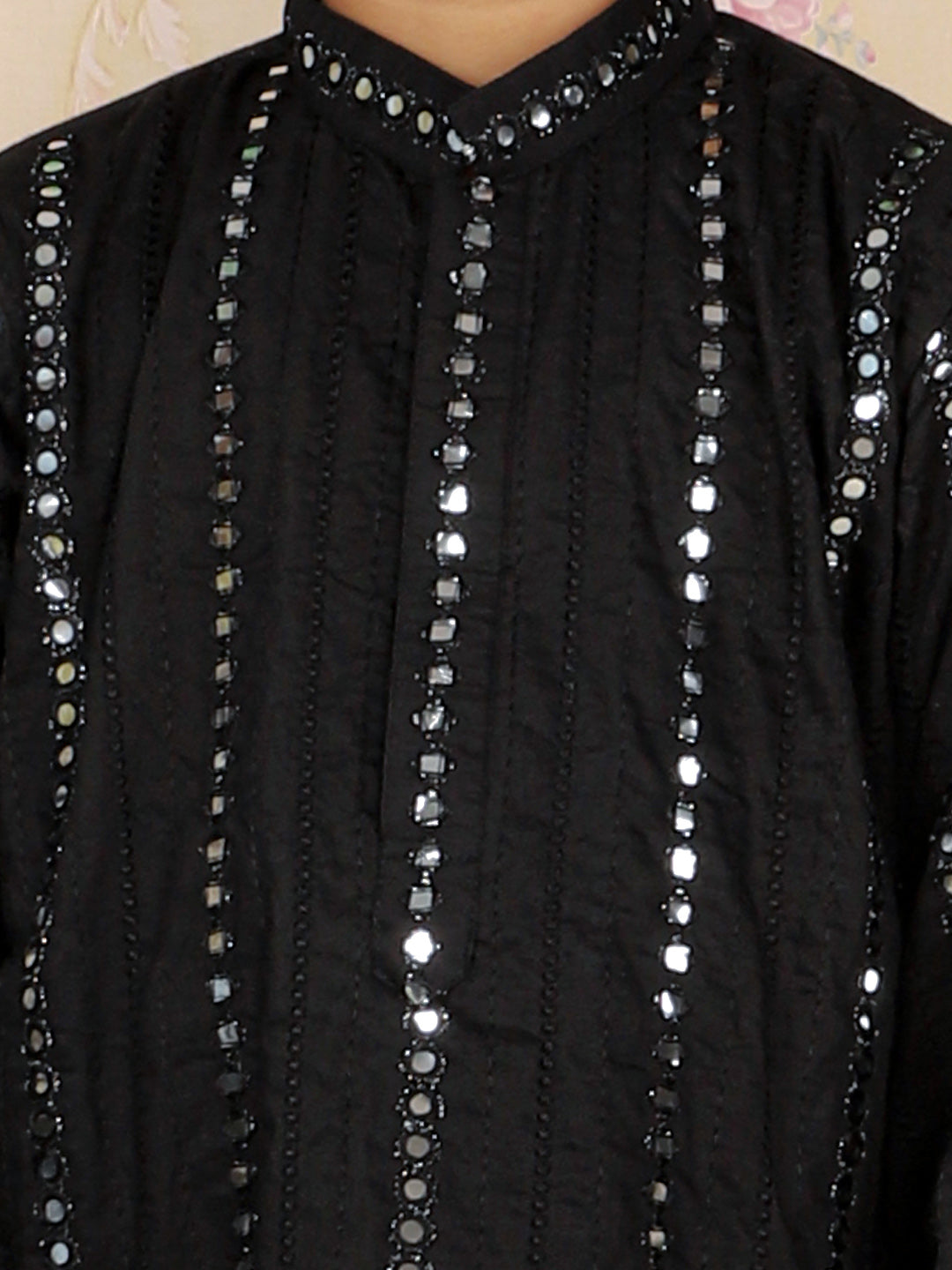 VASTRAMAY Boys Black Embroidered Vertical Mirror Work Kurta With Pyjama Set - qivii