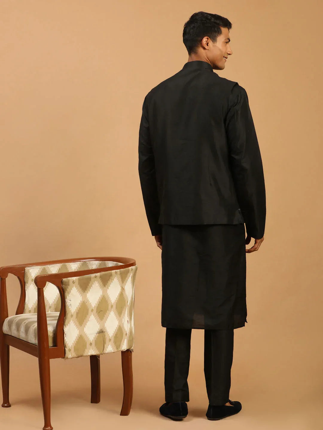 Men's Black Mirror Jacket With Kurta Pyjama Set