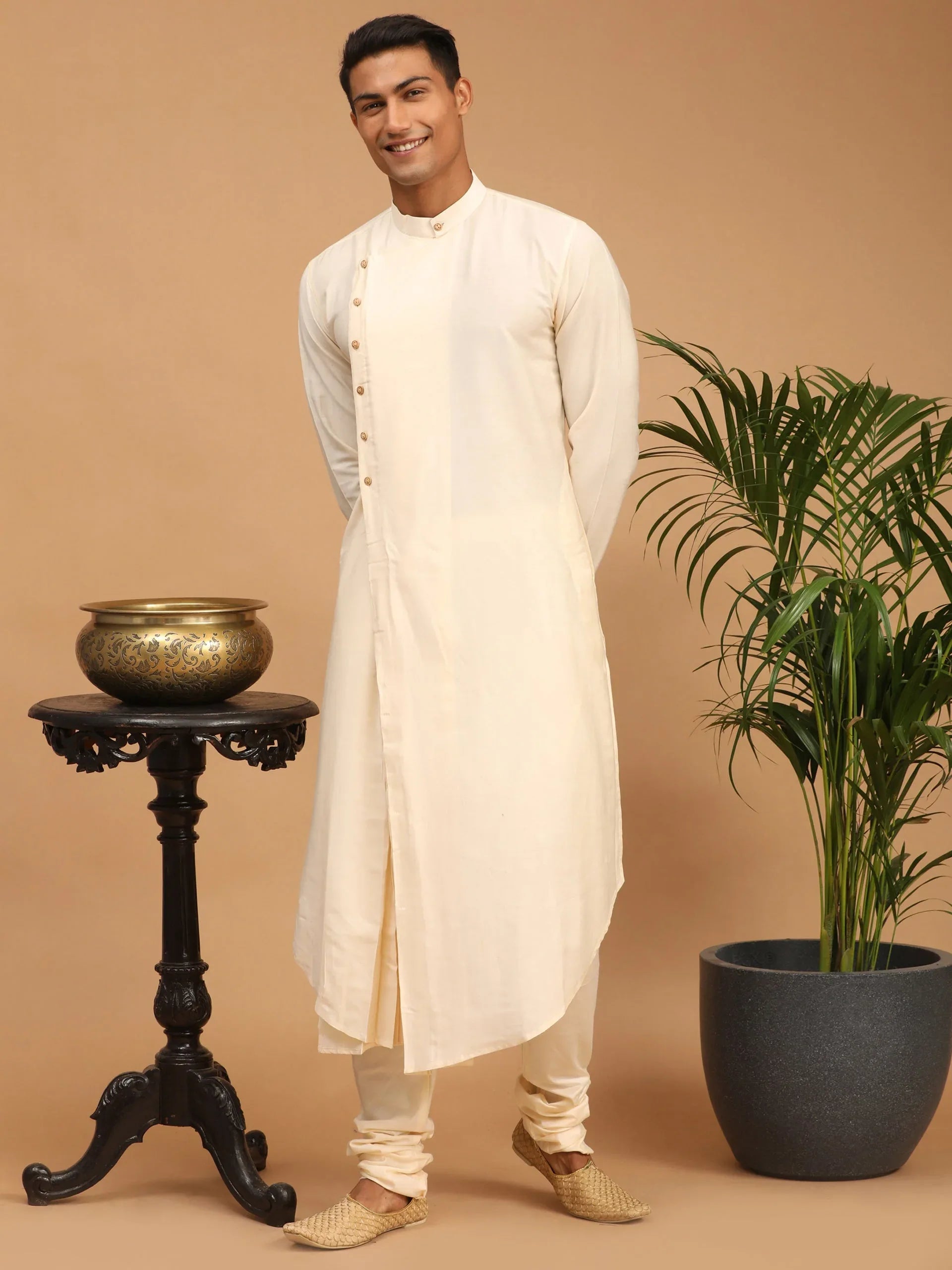 Men's Cream Pleated Kurta And Churidar Set With Mirror Dupatta