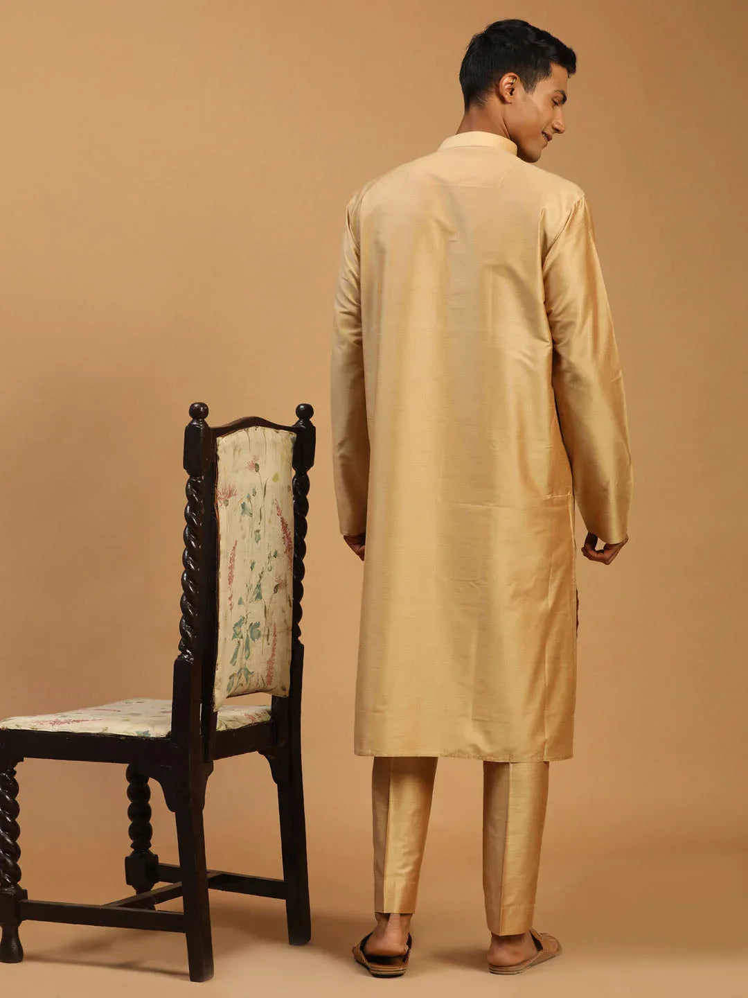 Men's Rose Gold Viscose Kurta Pyjama And Dupatta Set