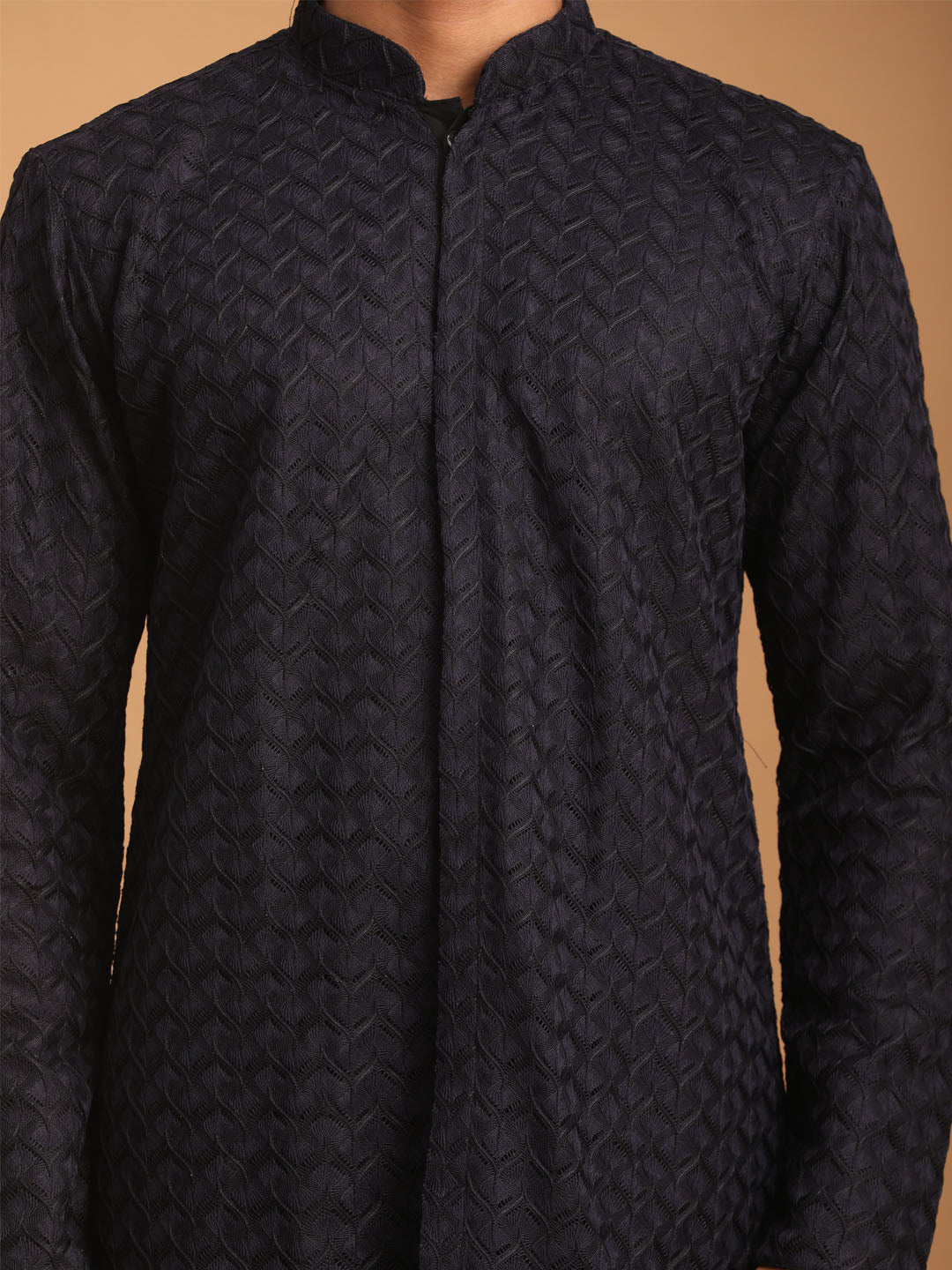Men's Navy Blue Silk Blend Self Design Kurta