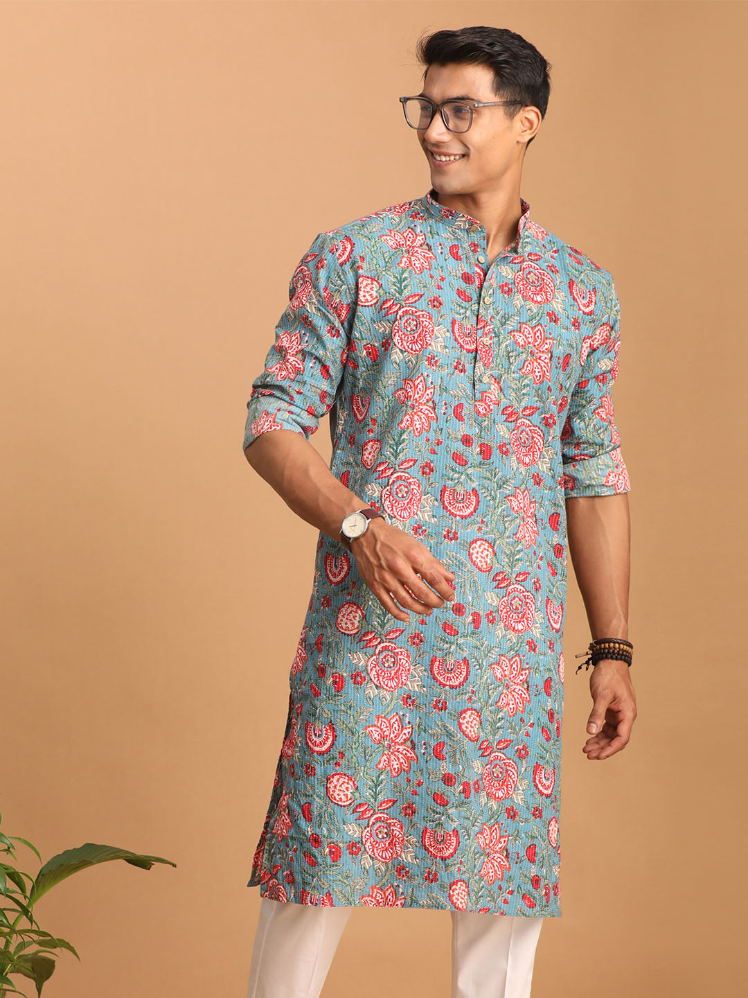 Men's Blue And Red Floral Printed Cotton Kurta