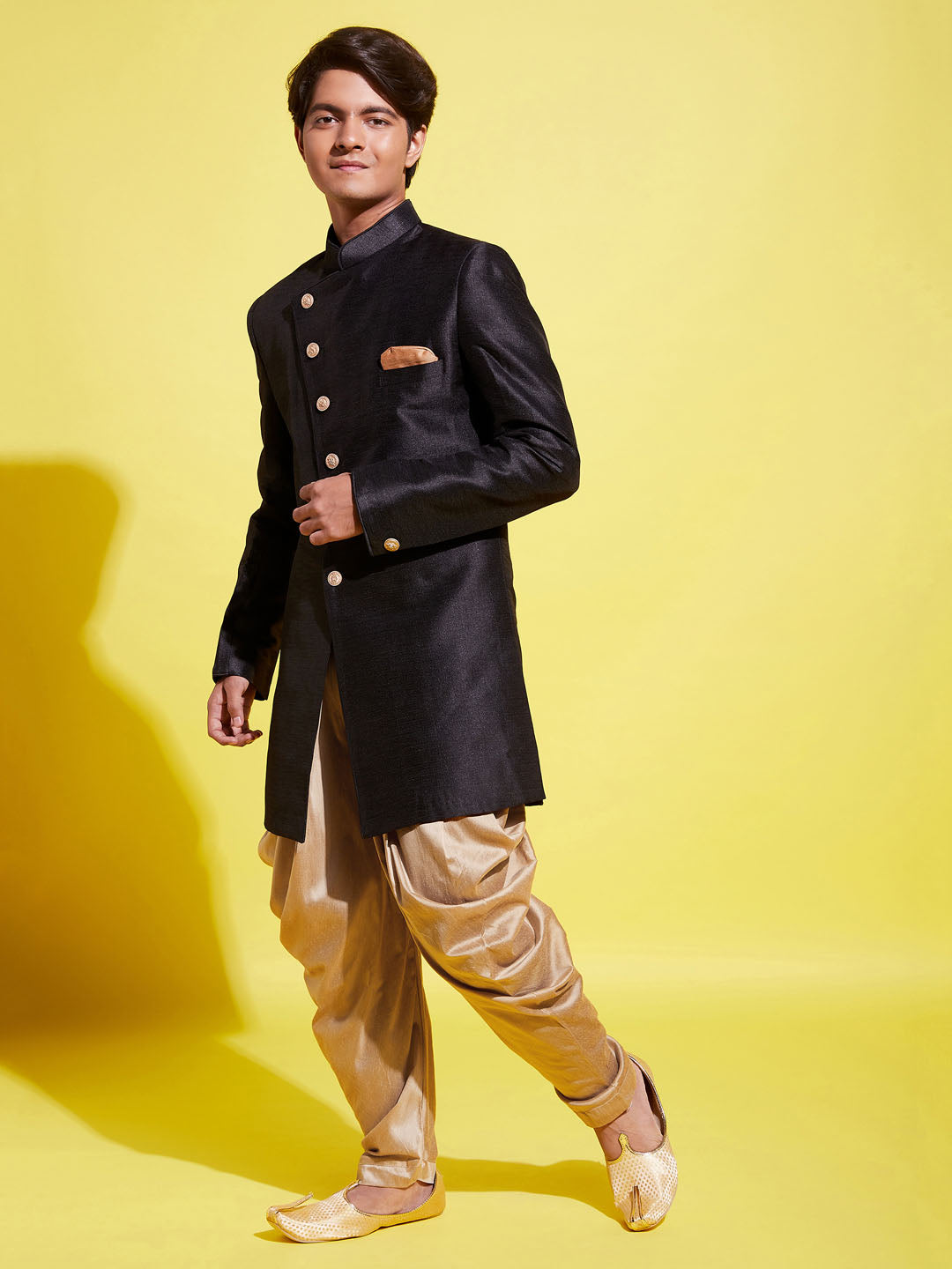 VASTRAMAY Boys' Black And Rose Gold Indowestern Set - qivii