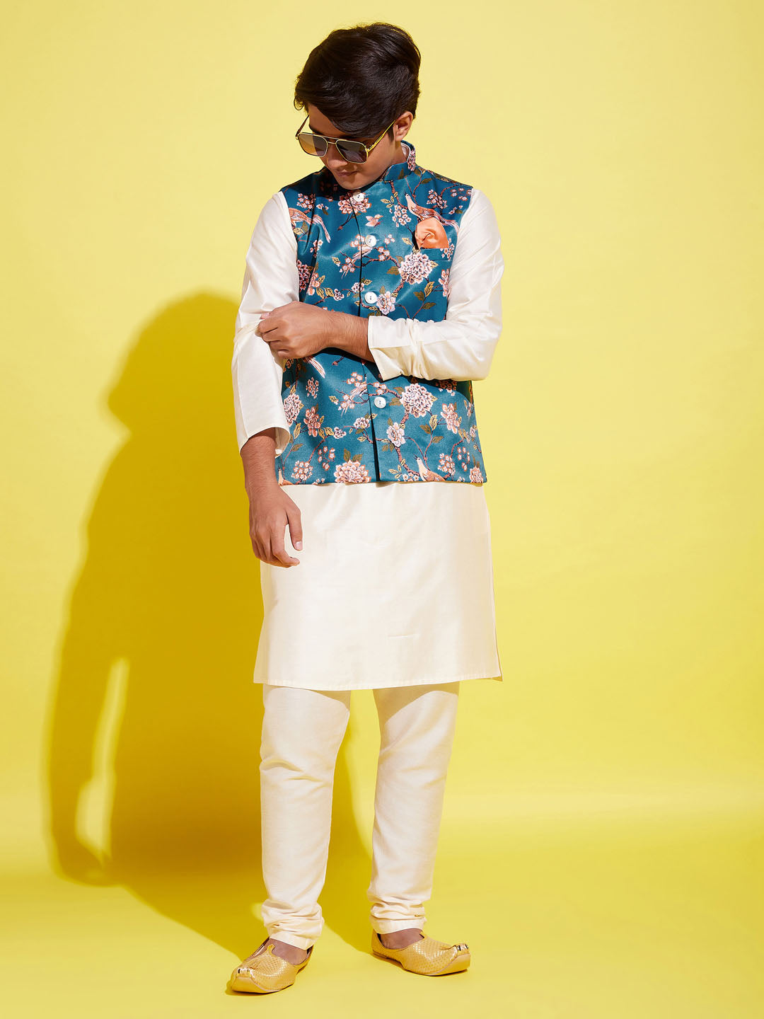 VASTRAMAY Boys Turquoise Blue & Green Printed Nehru Jacket With CreamKurta And Pyjama Set - qivii