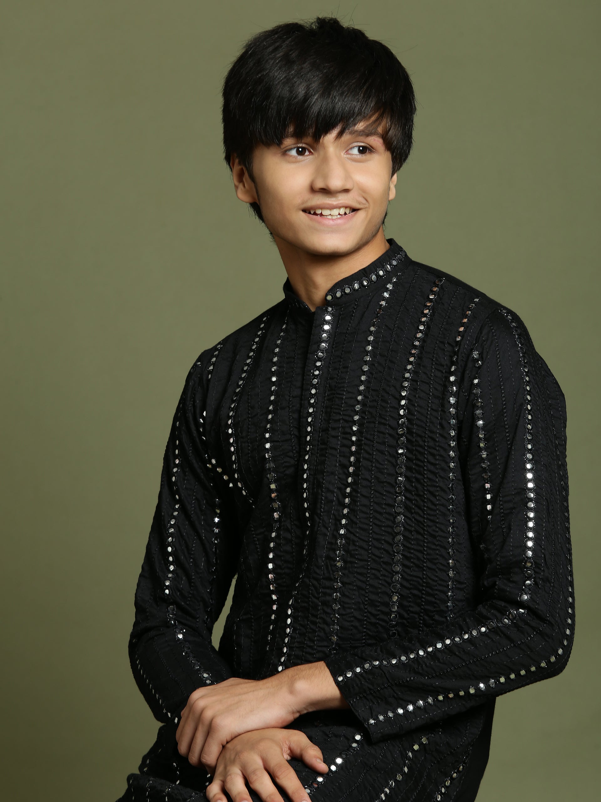 VASTRAMAY Boys Black Mirror Work Viscose Kurta And Pyjama Set - qivii