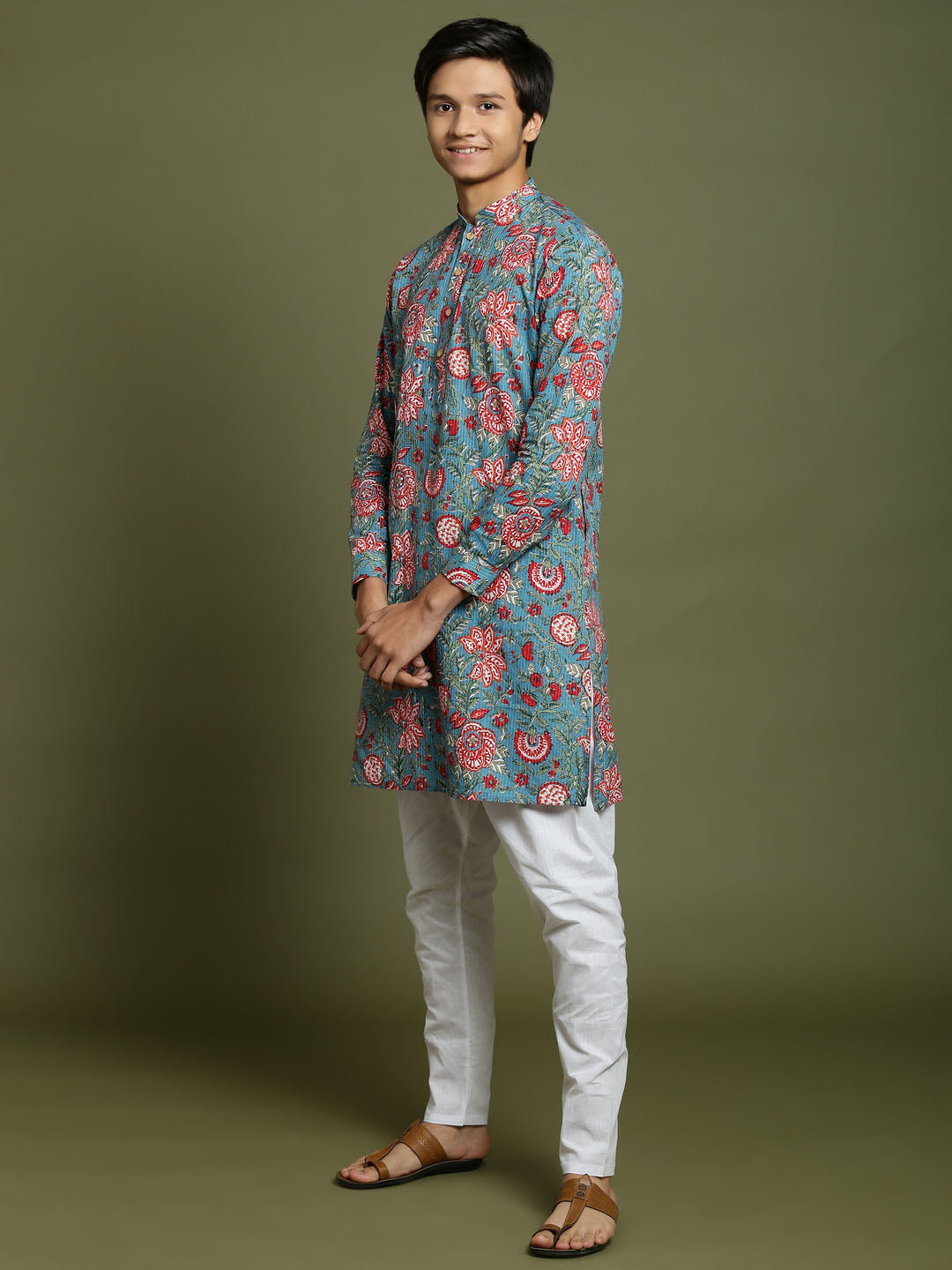 VASTRAMAY Boys Kalamkari Print Kantha stitch Kurta And Pyjama Set - qivii