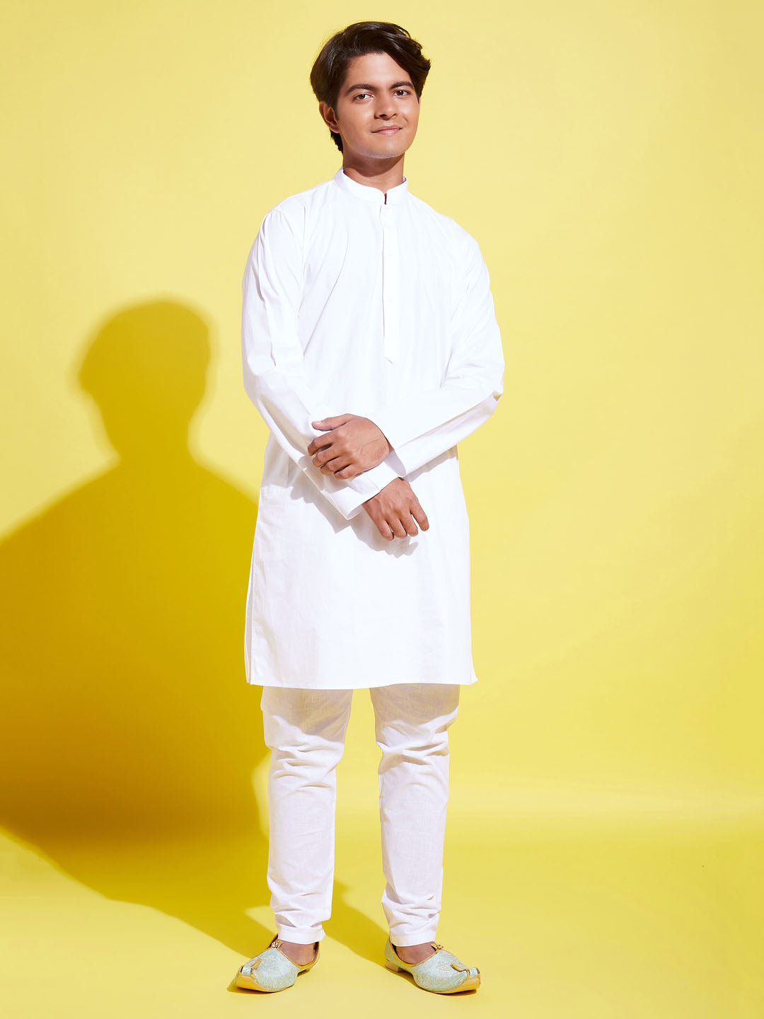 VASTRAMAY Boys' White Cotton Kurta and Pyjama Set - qivii