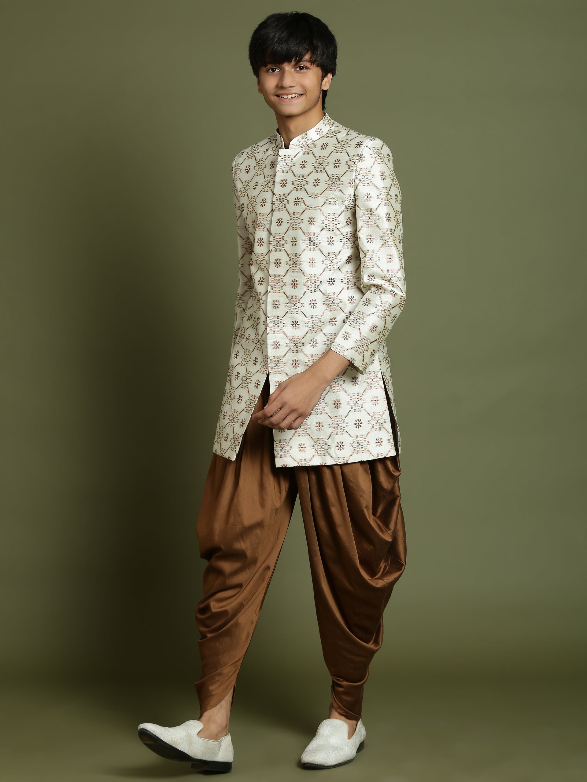 VASTRAMAY Boys Beige And Coffee jacquard Sherwani Set - qivii