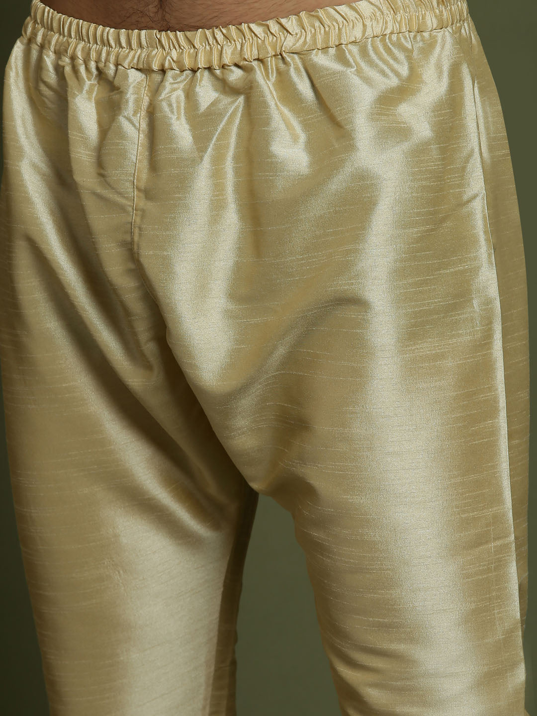 VASTRAMAY Boys Pink & Gold-Colored Woven-Design Brocade Slim Fit Sherwani Set - qivii