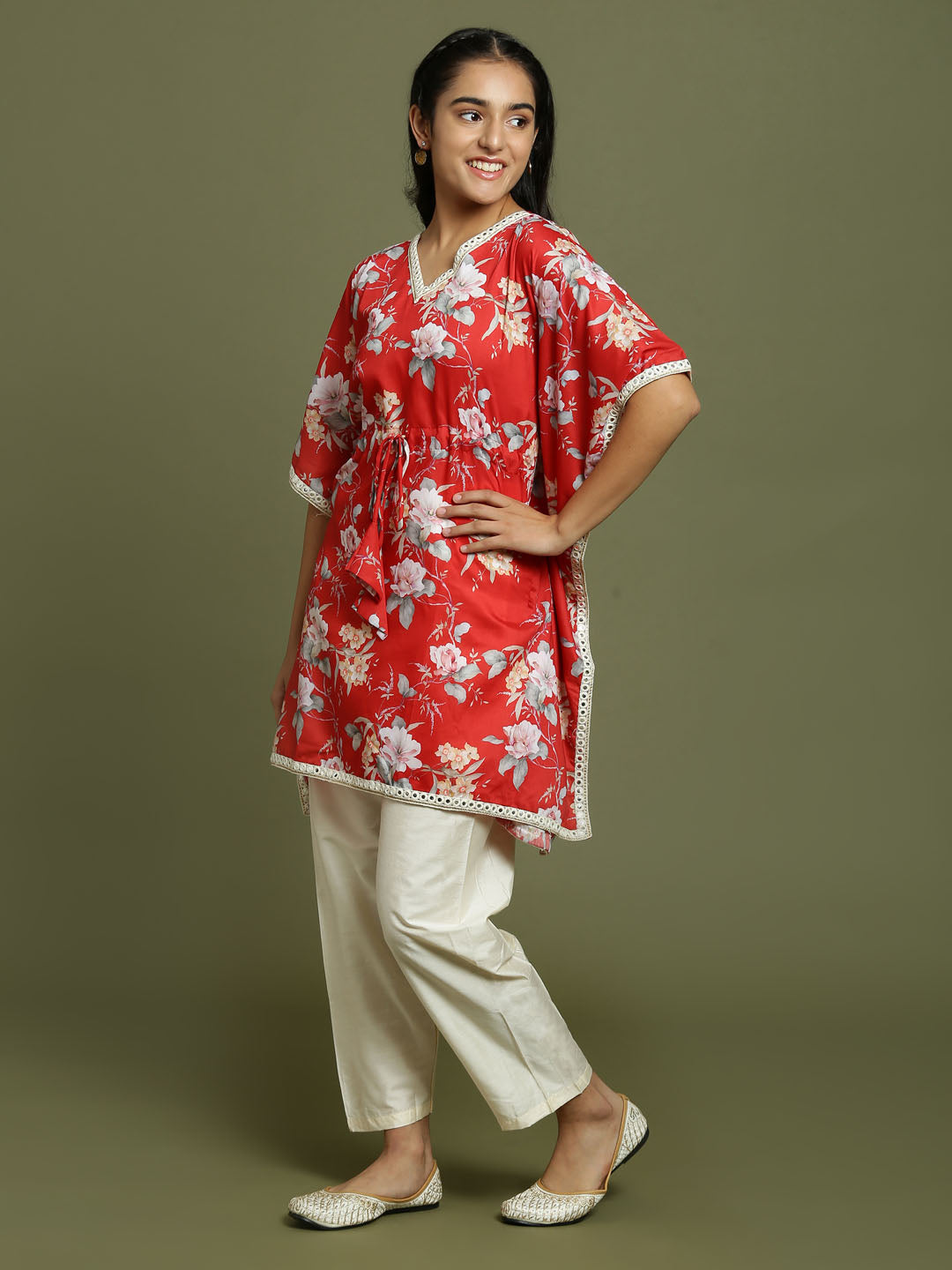Yuva By VASTRAMAY Girls Red Floral Printed Kaftan Kurta With Cream Pant Set - qivii