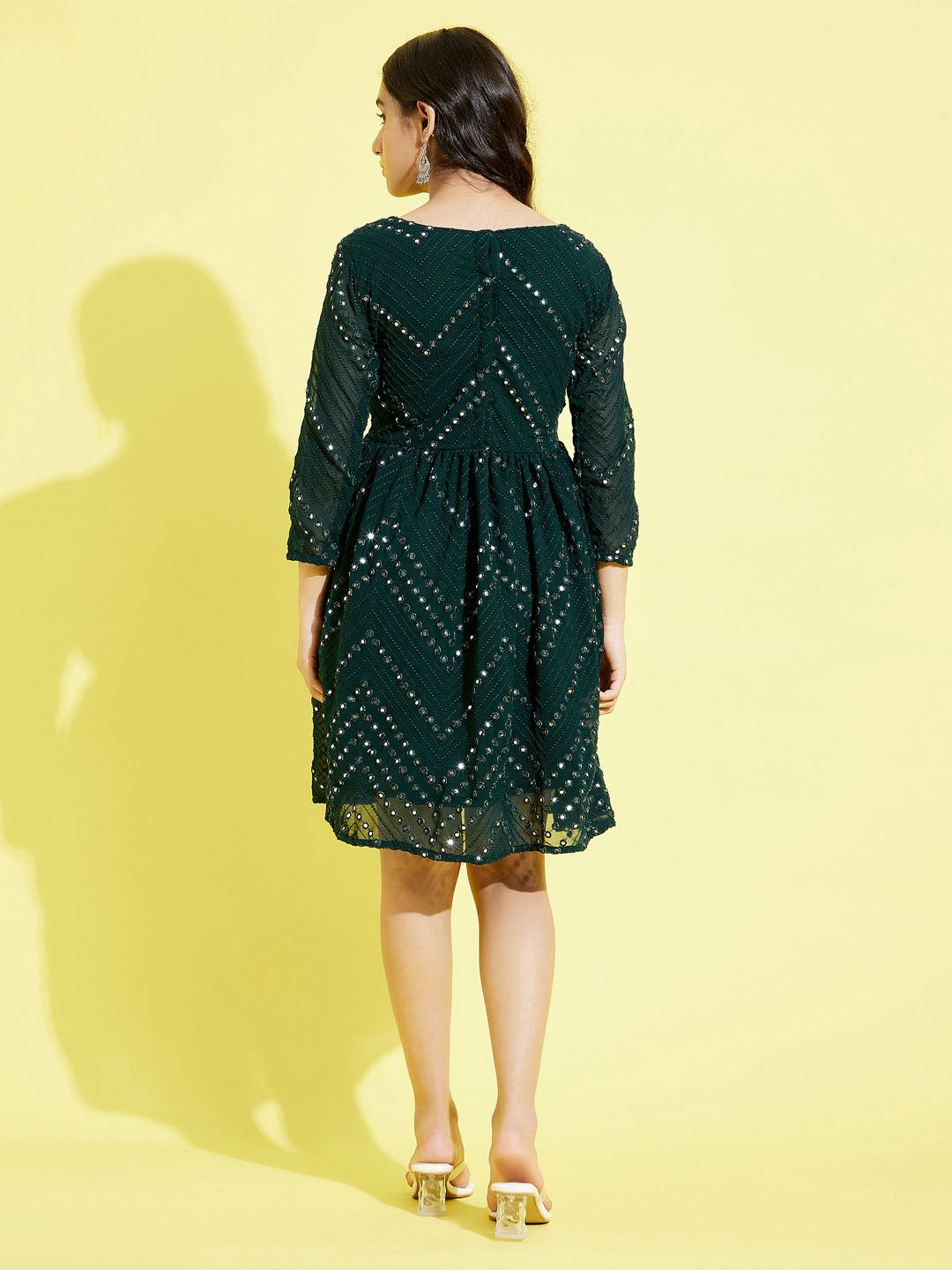 VASTRAMAY Girl's Green Mirror Kurta - qivii