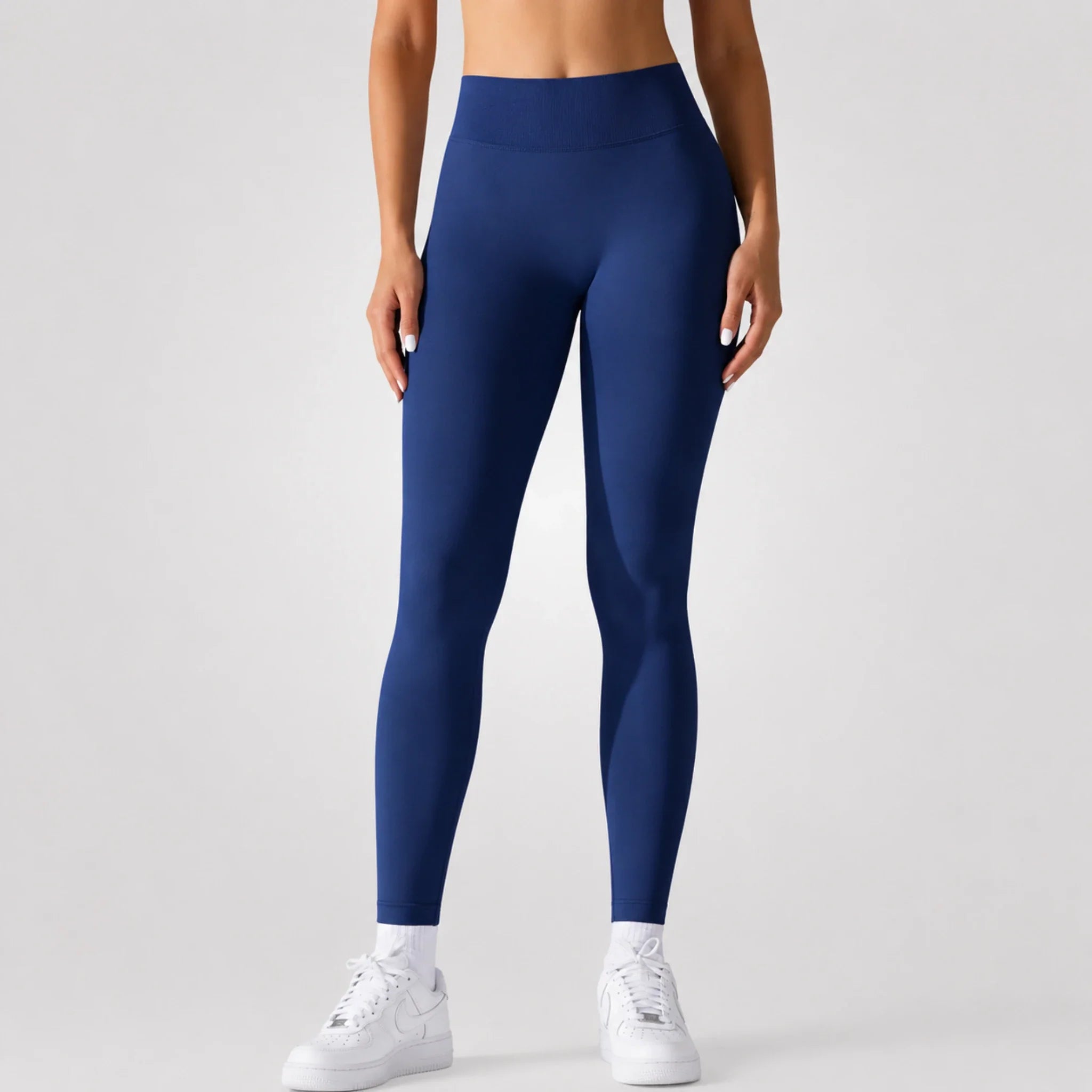 Aria — V-Scrunch Curve Legging - By Qivii