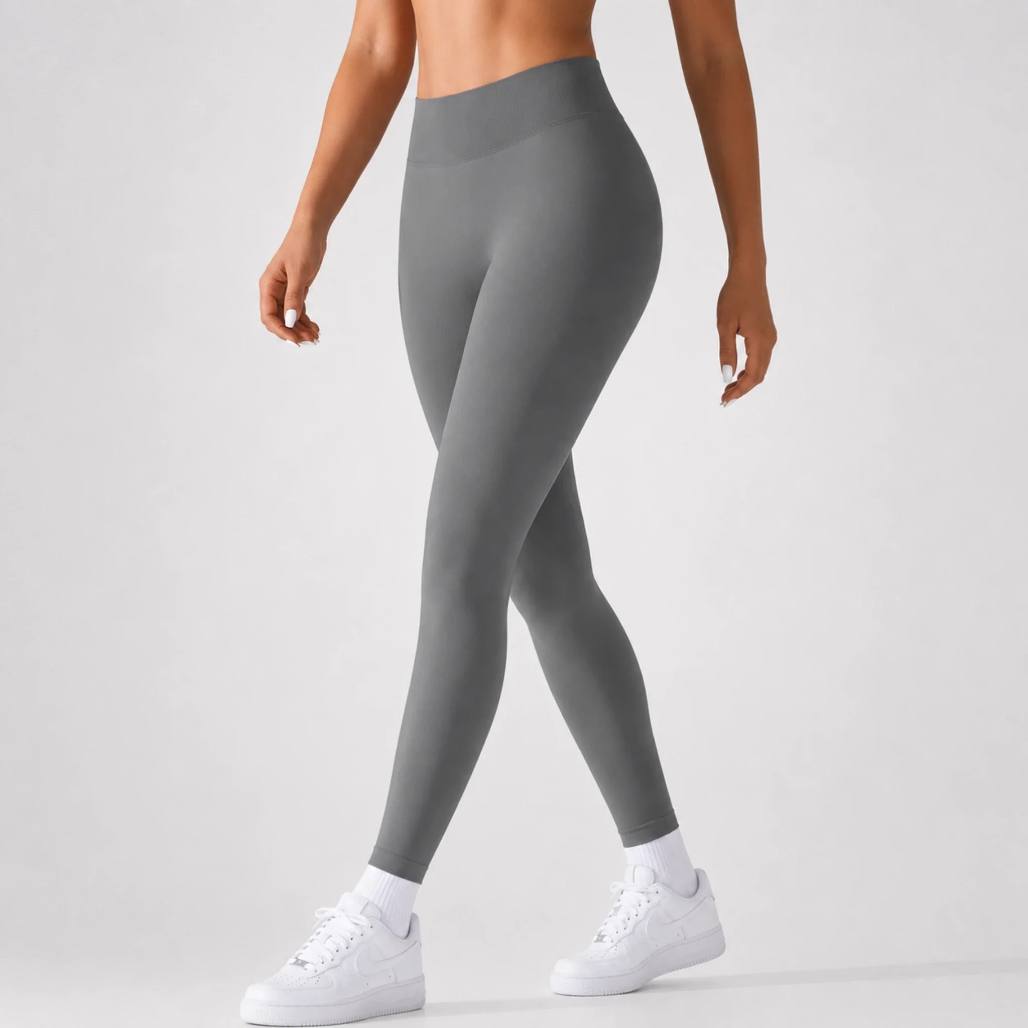 Aria — V-Scrunch Curve Legging - By Qivii