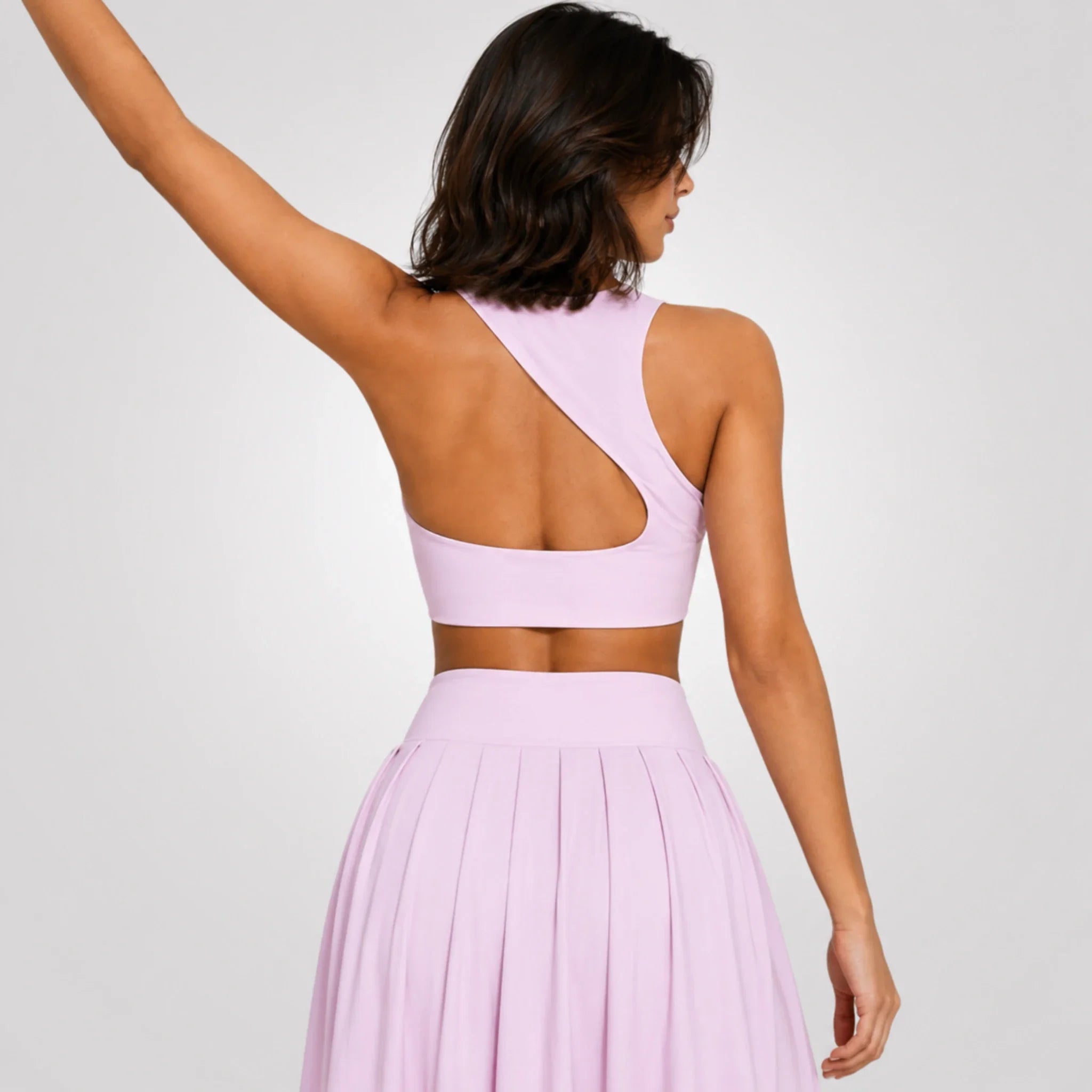 Lova — Open-Back Sports Bra - By Qivii