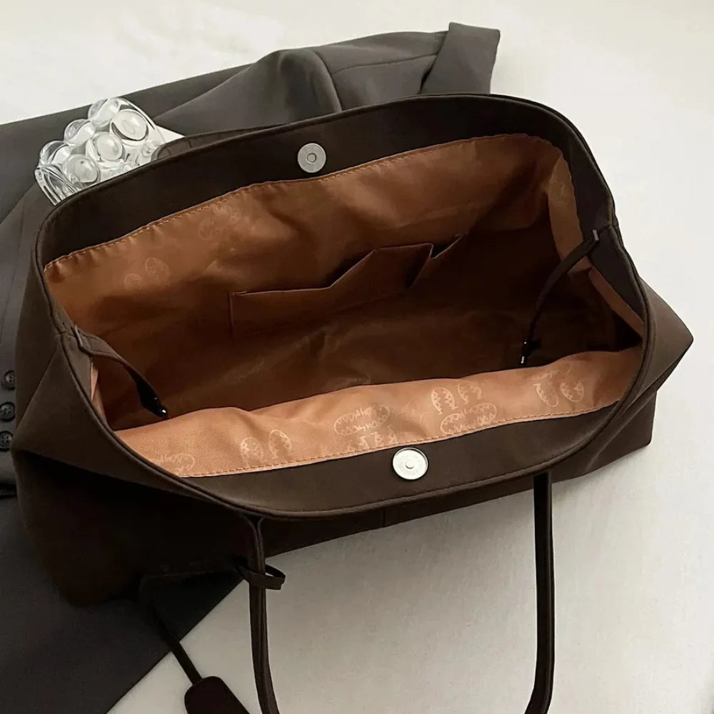 Lina | Tote Bag - By Qivii