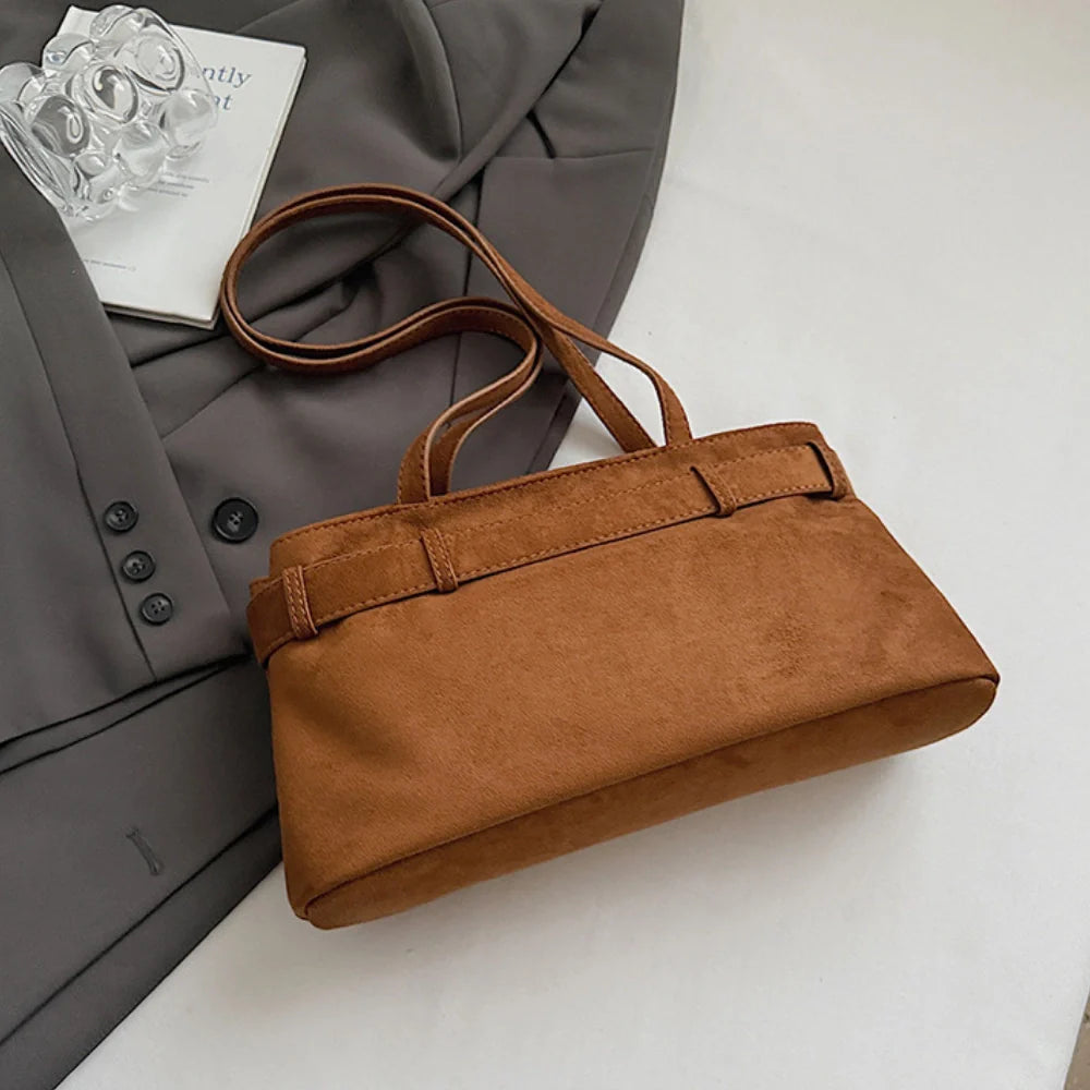 Sela | Shoulder Bag - By Qivii