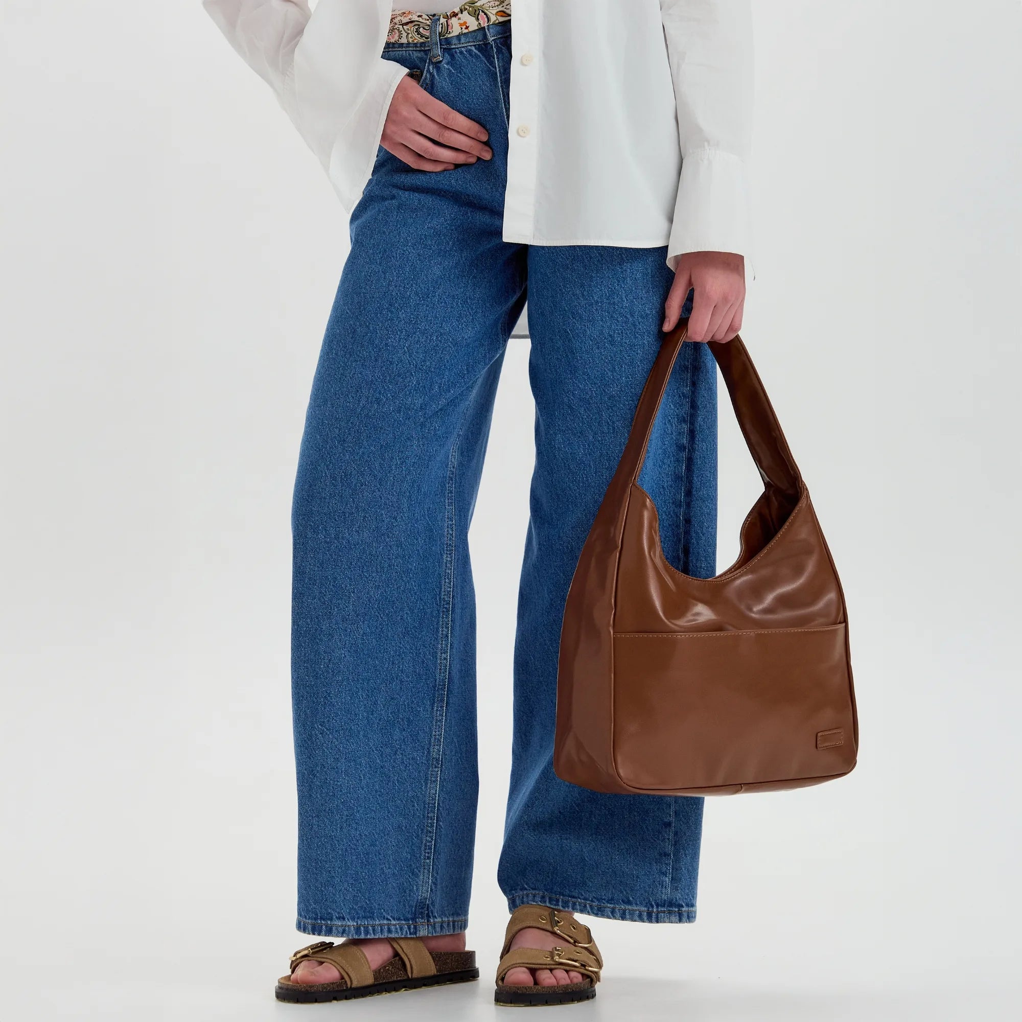 Lilya | Hobo Bag - By Qivii