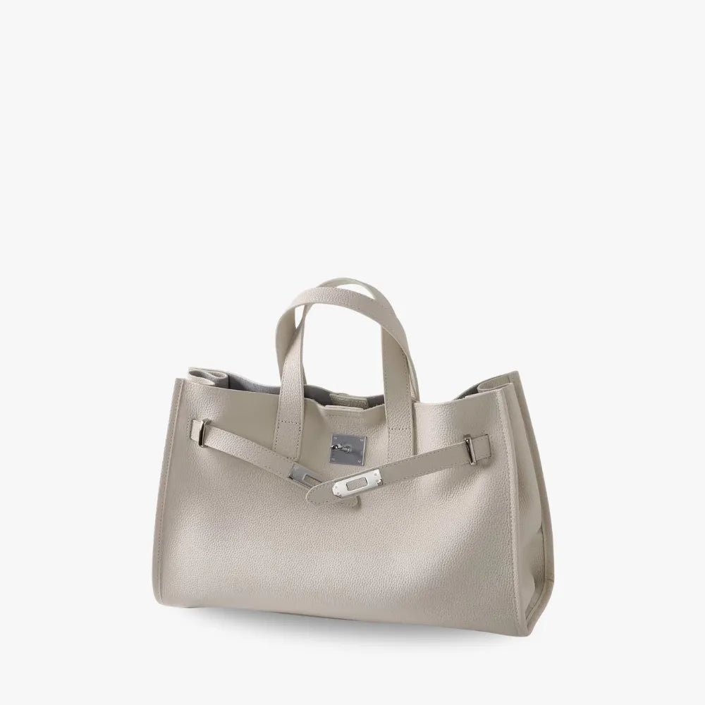 Loha | Tote Bag - By Qivii