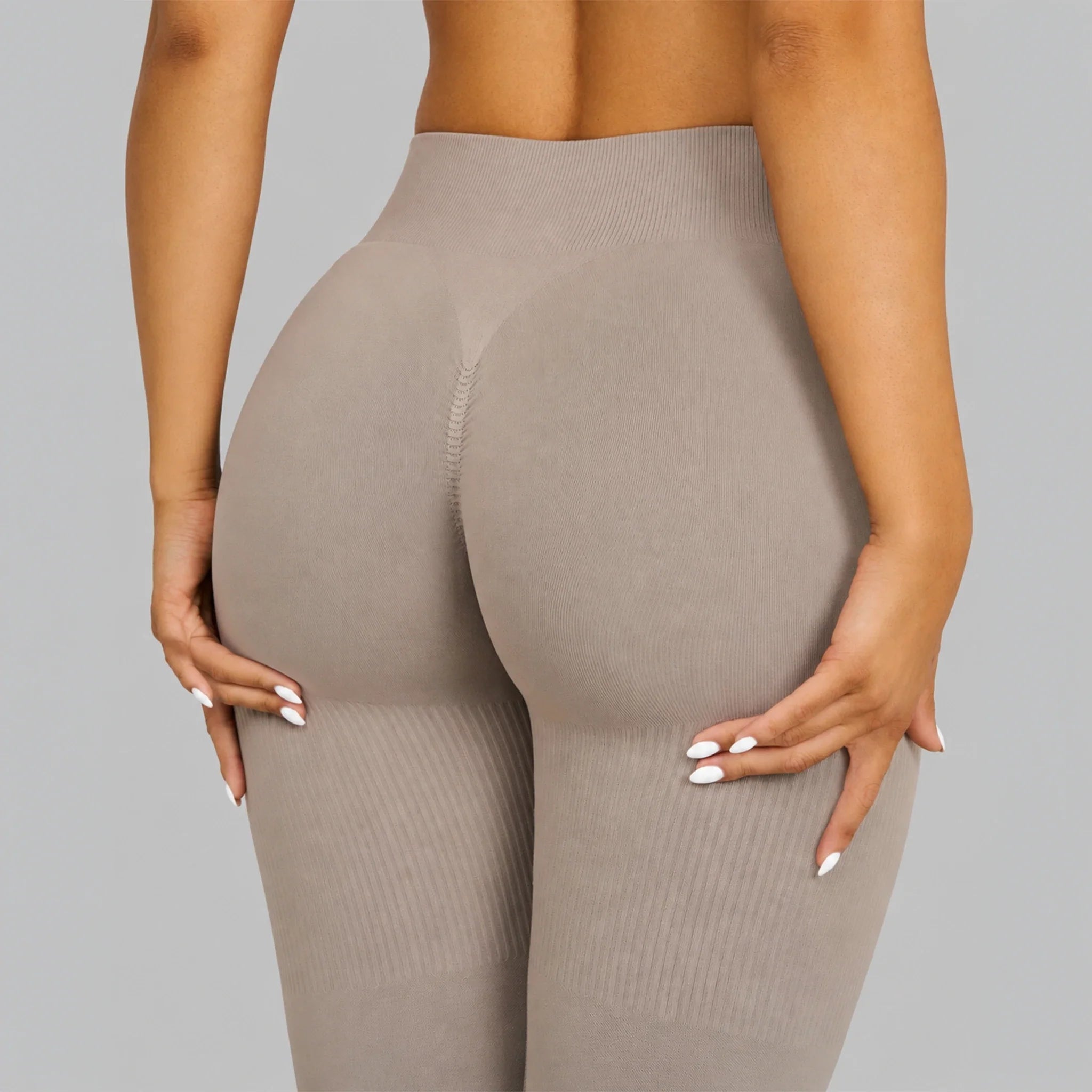 Pyra — Scrunch Sculpt Legging - By Qivii