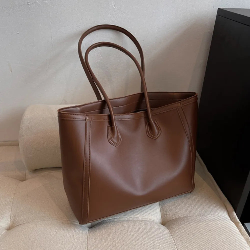 Elora | Tote Bag - By Qivii