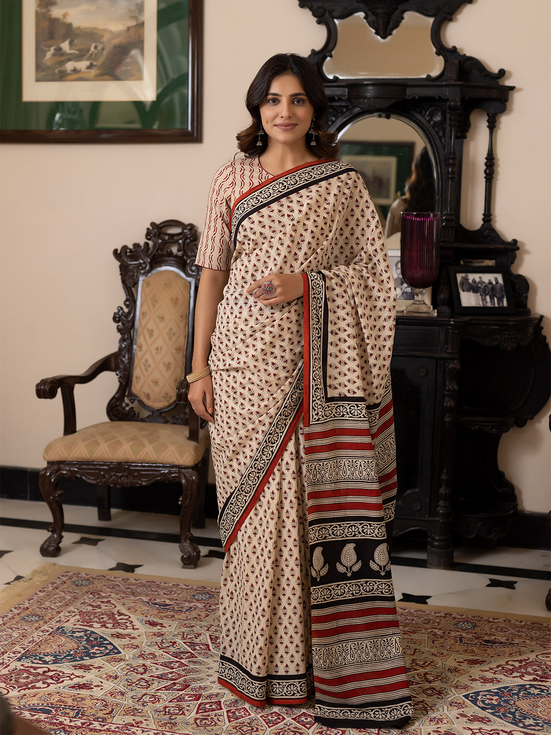 Pebble Hand-Block Cotton Saree - By Ragavi - qivii
