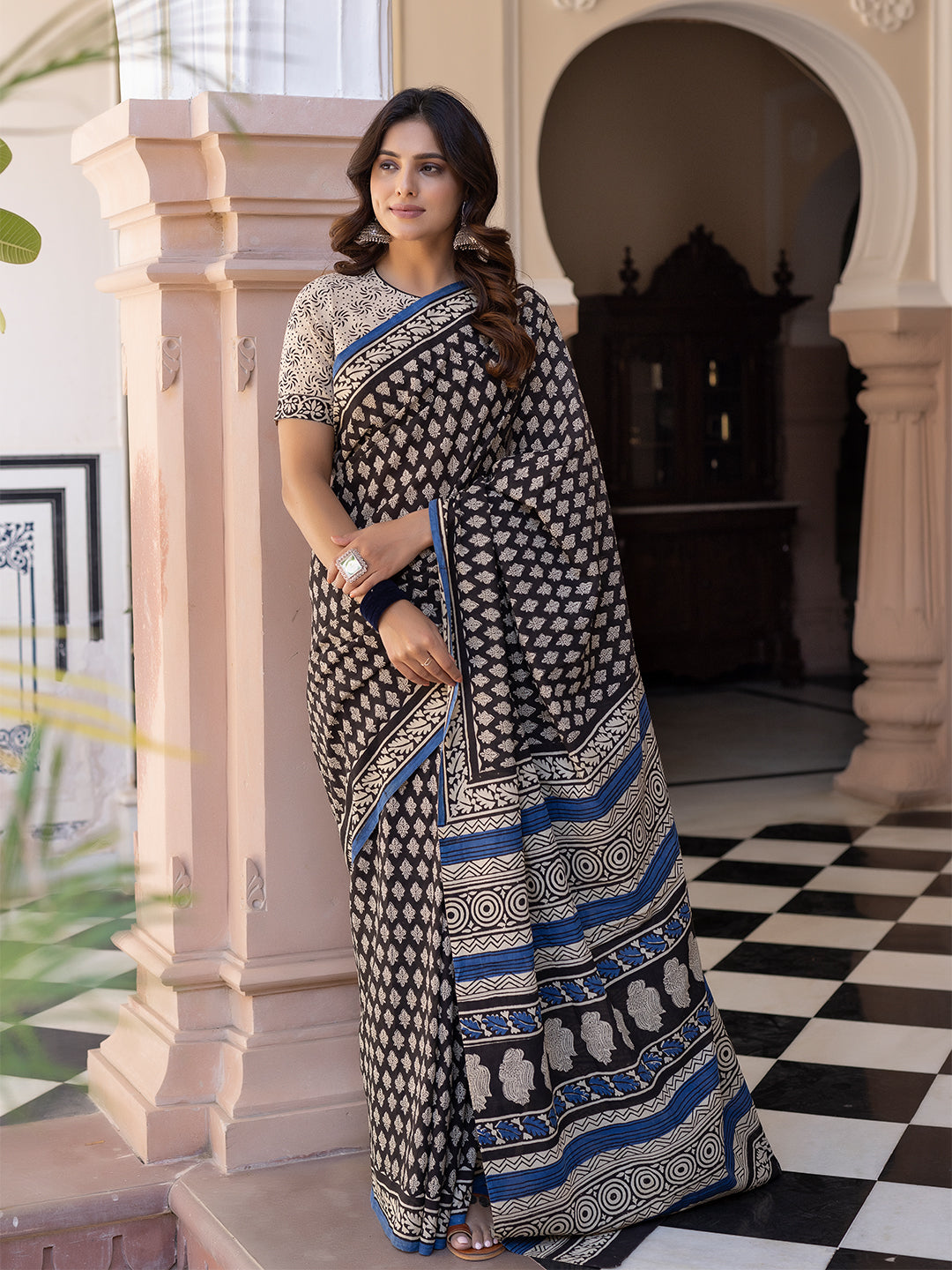 Ink Hand-Block Cotton Saree - By Ragavi - qivii